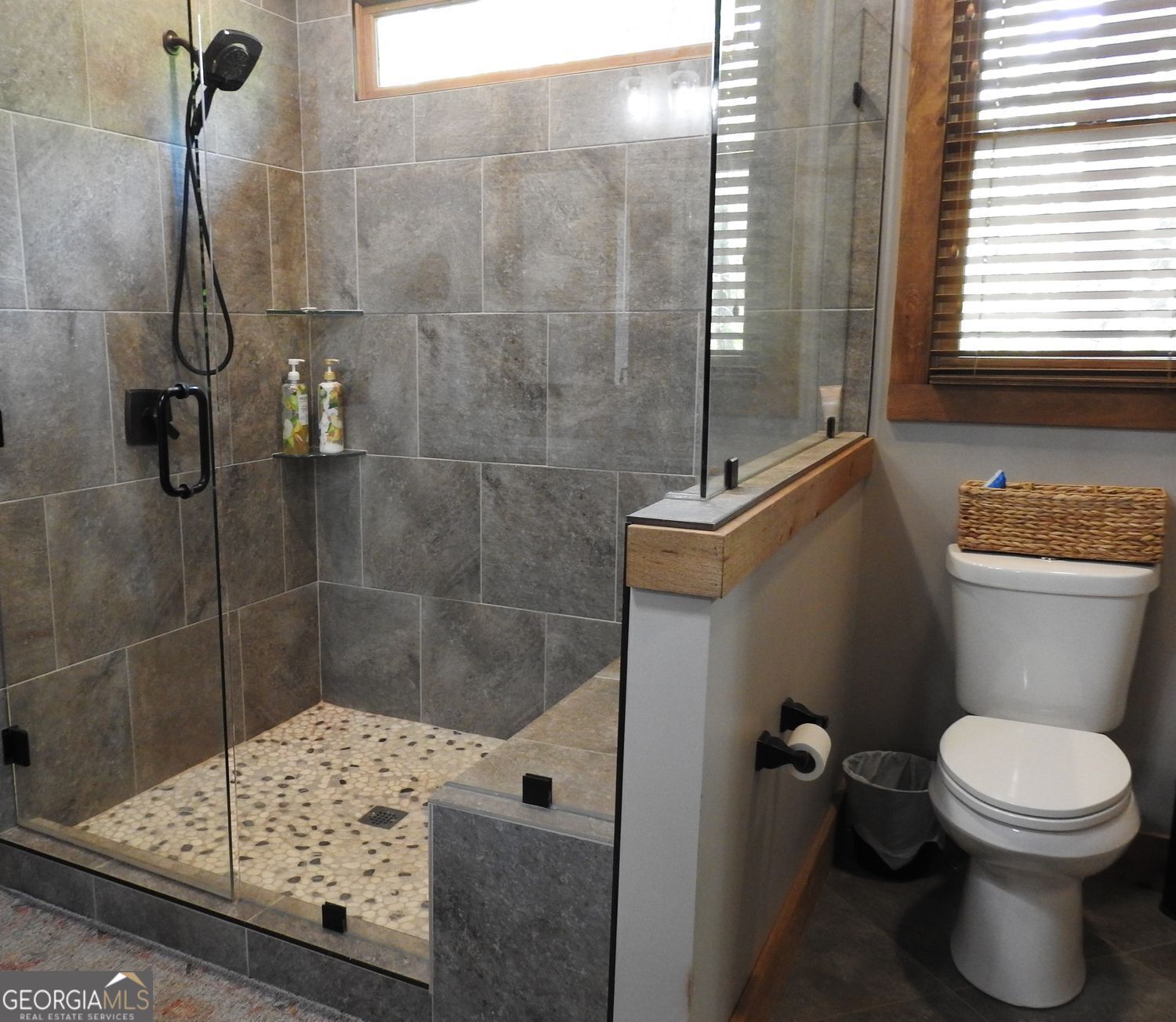 Morganton, Georgia, 30560, United States, 4 Bedrooms Bedrooms, ,4 BathroomsBathrooms,Residential,For Sale,1859002