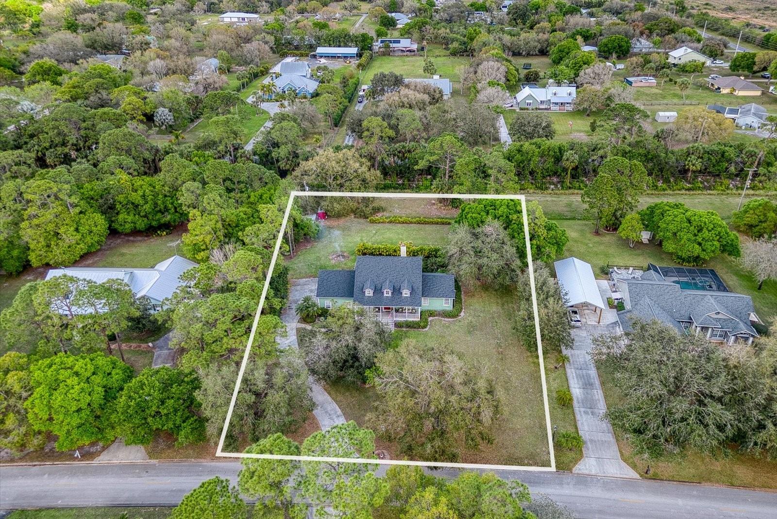 FORT PIERCE, Florida, 34945, United States, 5 Bedrooms Bedrooms, ,4 BathroomsBathrooms,Residential,For Sale,1721914