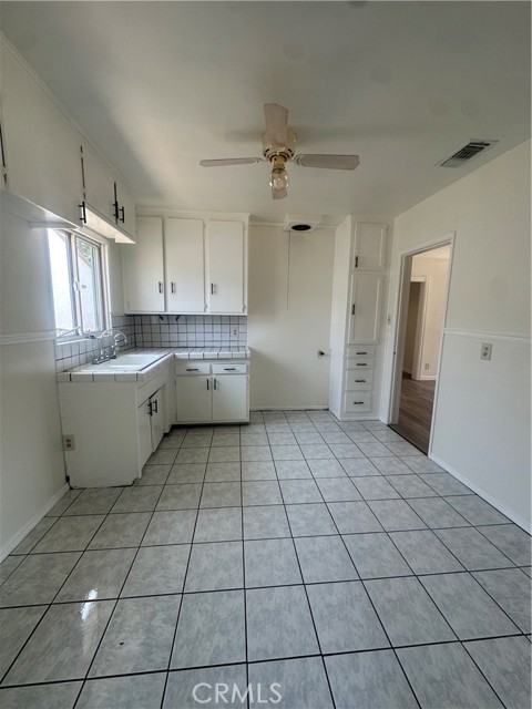 Norwalk, California, 90650, United States, 2 Bedrooms Bedrooms, ,1 BathroomBathrooms,Residential,For Sale,1976664