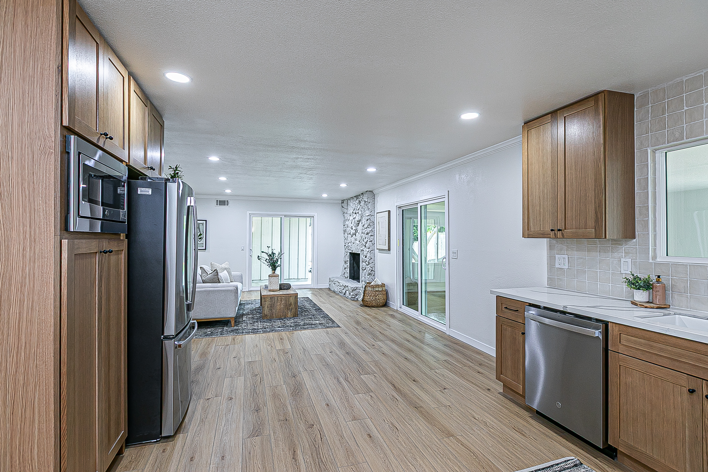 Lompoc, California, 93436, United States, 3 Bedrooms Bedrooms, ,3 BathroomsBathrooms,Residential,For Sale,1916947