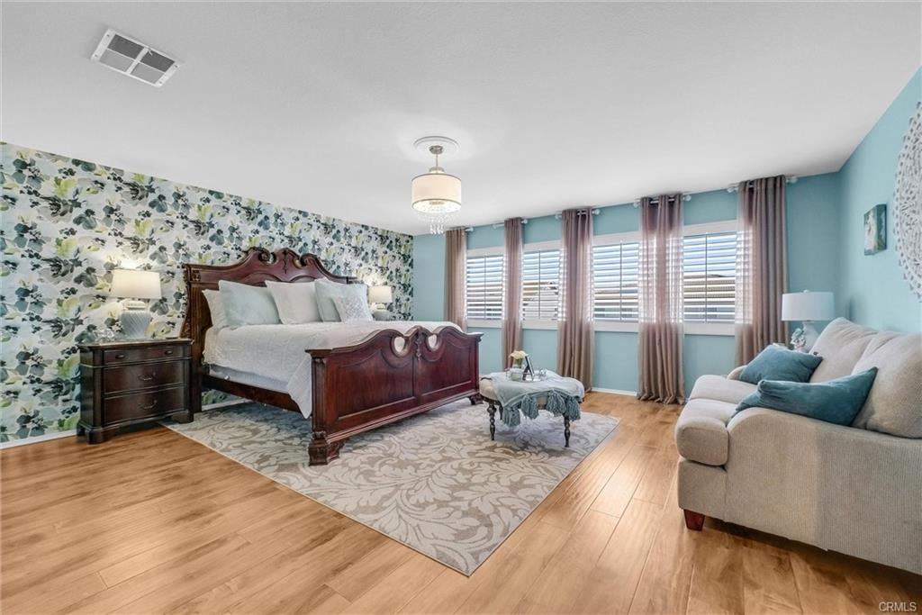 Eastvale, California, 91752, United States, 5 Bedrooms Bedrooms, ,4 BathroomsBathrooms,Residential,For Sale,1825182