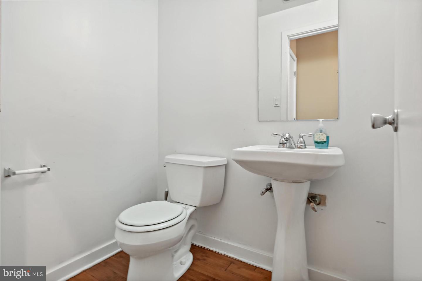 Philadelphia, Pennsylvania, 19127, United States, 3 Bedrooms Bedrooms, ,3 BathroomsBathrooms,Residential,For Sale,1997171