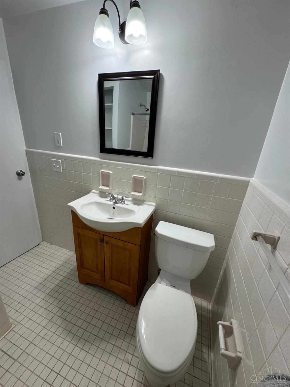 Cheviot, Ohio, 45211, United States, ,Residential,For Sale,1941060