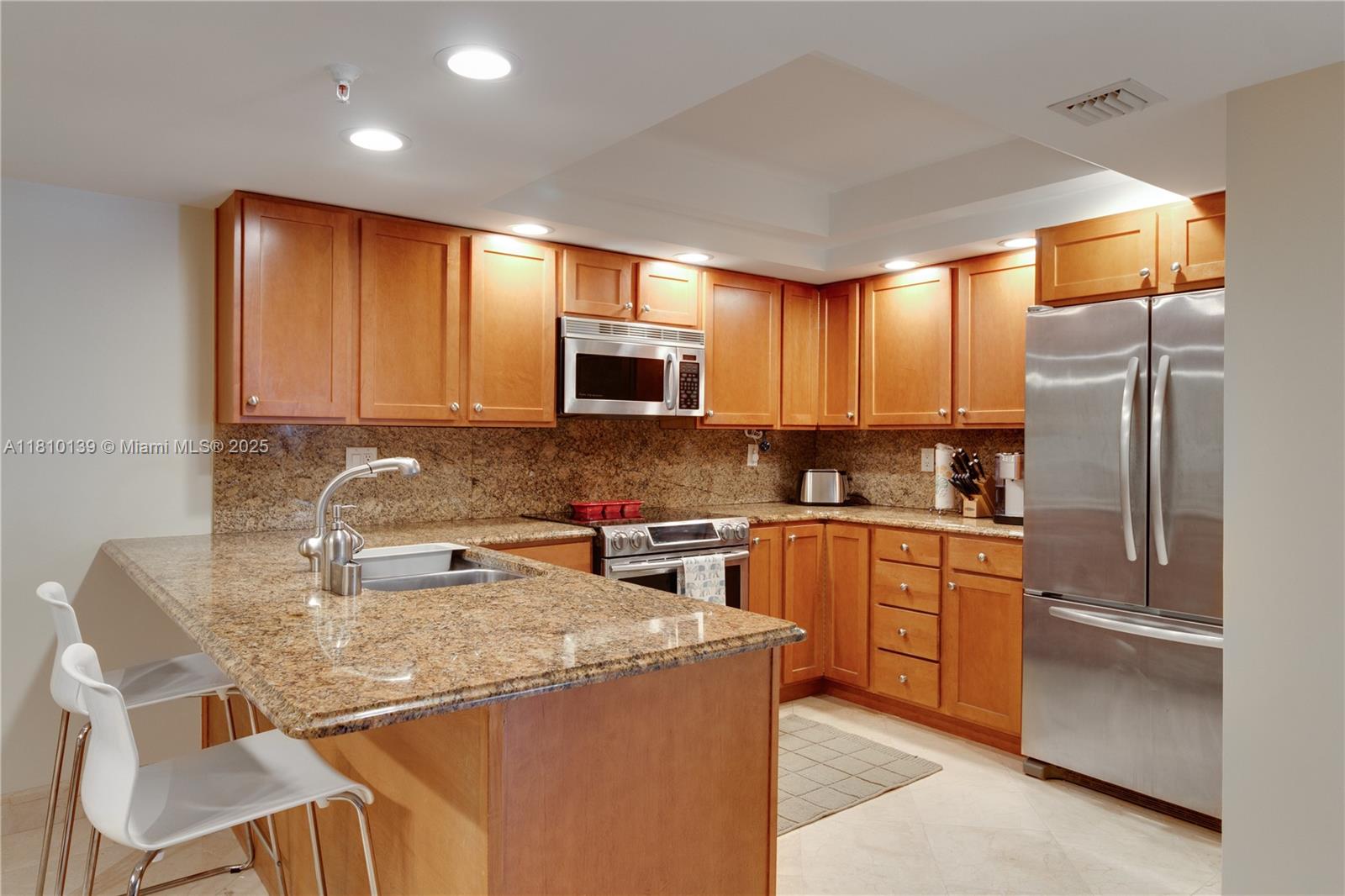 Miami Beach, Florida, 33139, United States, 2 Bedrooms Bedrooms, ,2 BathroomsBathrooms,Residential,For Sale,1850105