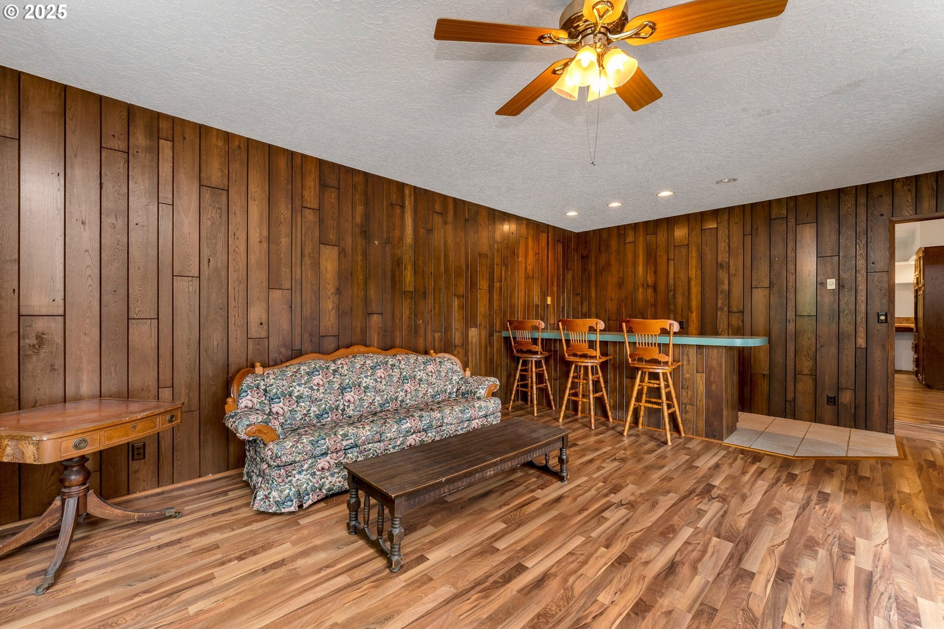 Nehalem, Oregon, 97131, United States, 5 Bedrooms Bedrooms, ,3 BathroomsBathrooms,Residential,For Sale,1847261