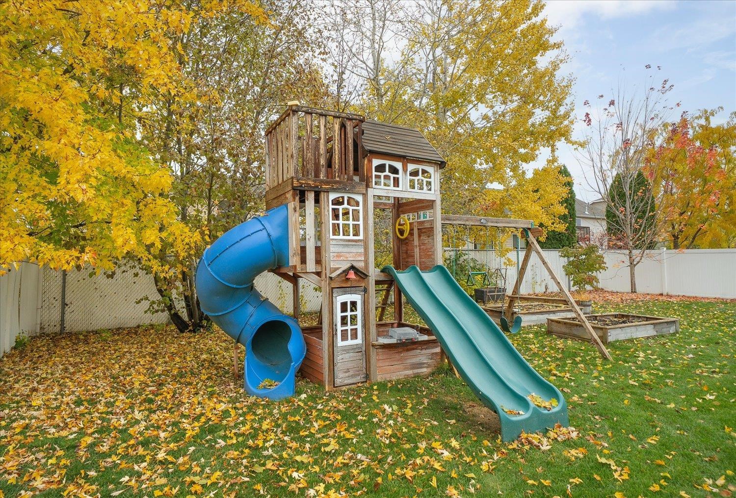 Spokane Valley, Washington, 99016, United States, 5 Bedrooms Bedrooms, ,3 BathroomsBathrooms,Residential,For Sale,1990389