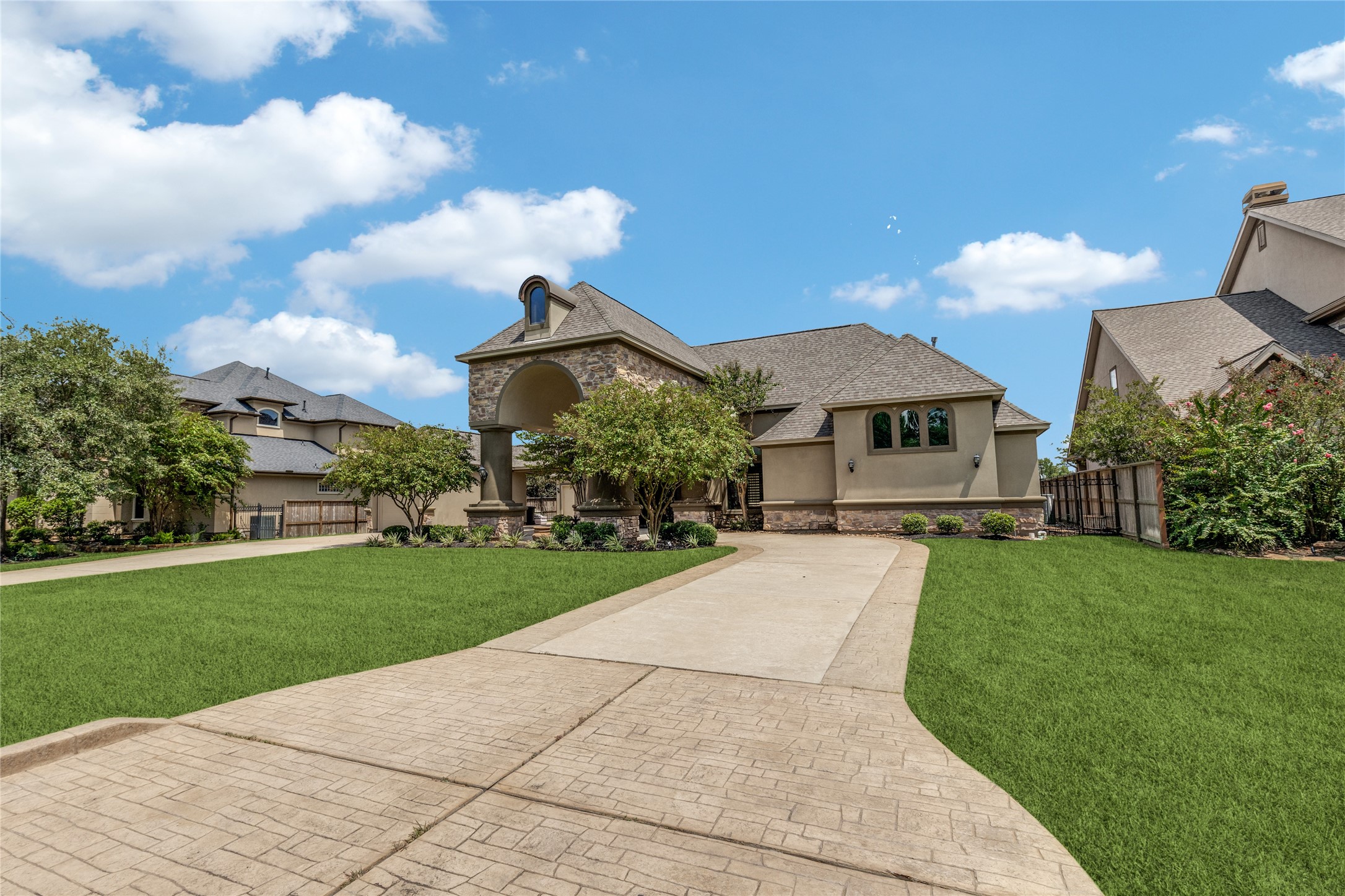 Spring, Texas, 77389, United States, 4 Bedrooms Bedrooms, ,7 BathroomsBathrooms,Residential,For Sale,1917972