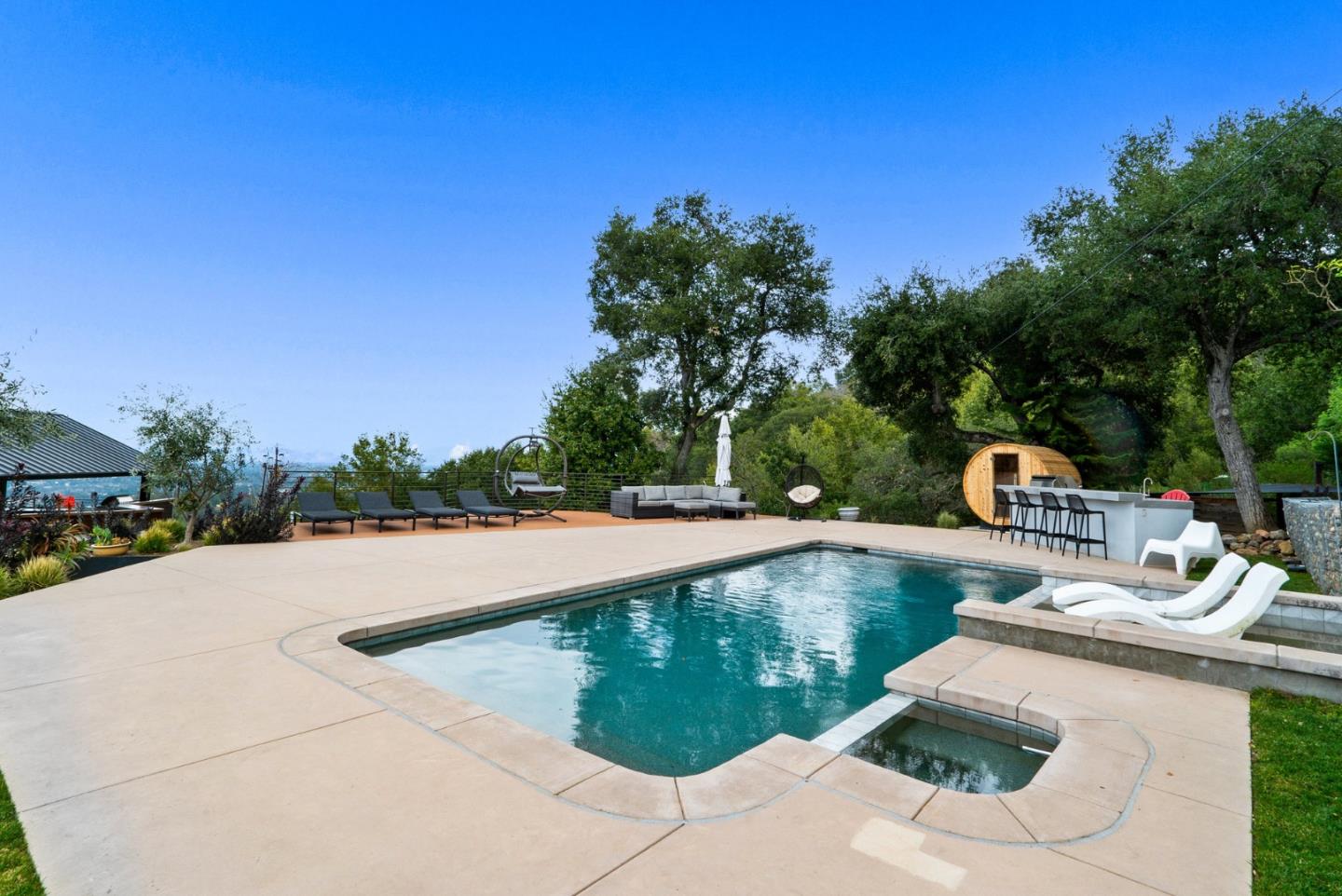 Los Gatos, California, 95030, United States, 5 Bedrooms Bedrooms, ,6 BathroomsBathrooms,Residential,For Sale,1997013