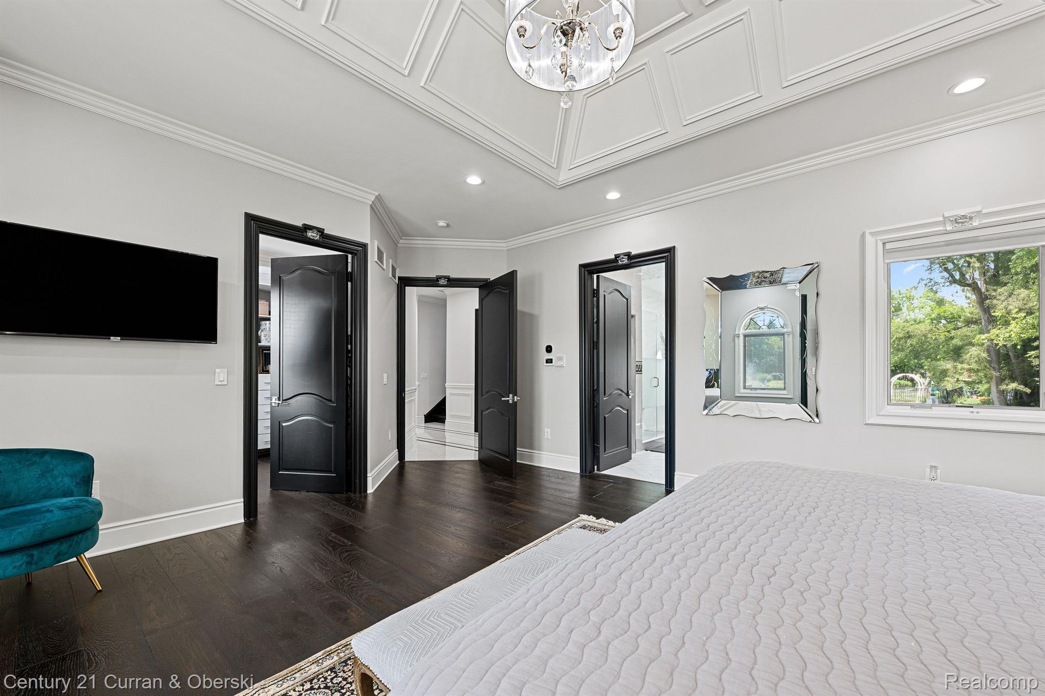 Northville Township, Michigan, 48168, United States, 7 Bedrooms Bedrooms, ,10 BathroomsBathrooms,Residential,For Sale,2006109