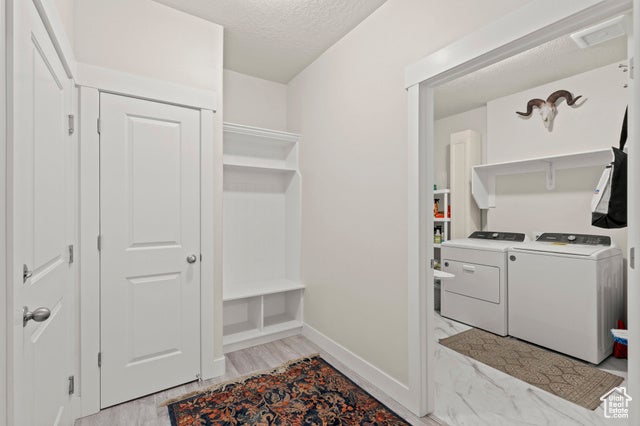 Salem, Utah, 84653, United States, 3 Bedrooms Bedrooms, ,3 BathroomsBathrooms,Residential,For Sale,1943257