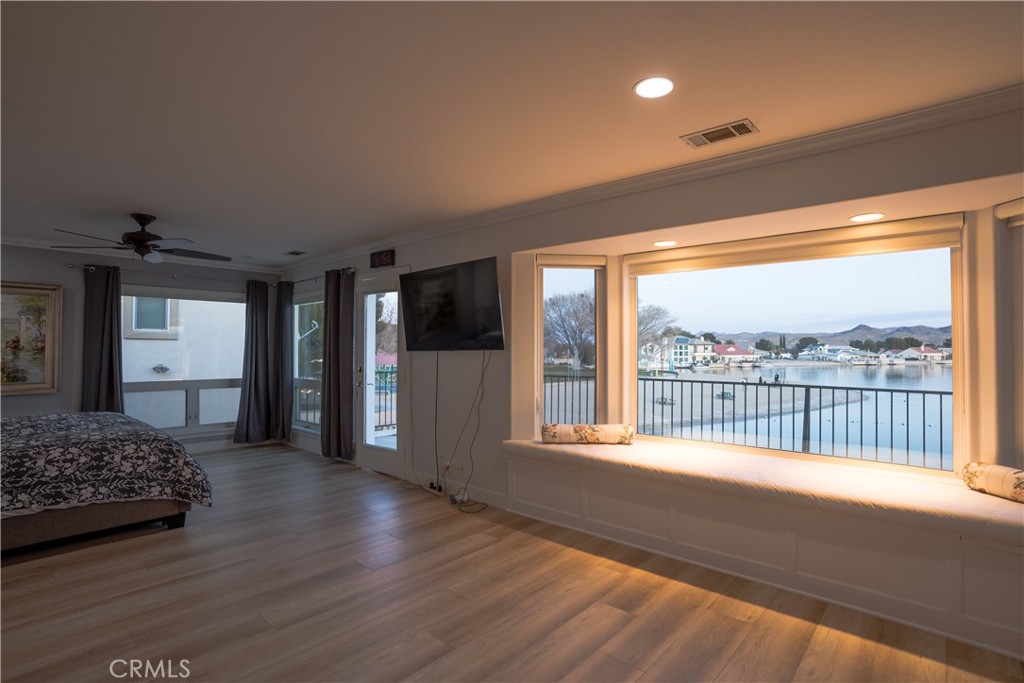 Helendale, California, 92342, United States, 4 Bedrooms Bedrooms, ,4 BathroomsBathrooms,Residential,For Sale,1991488