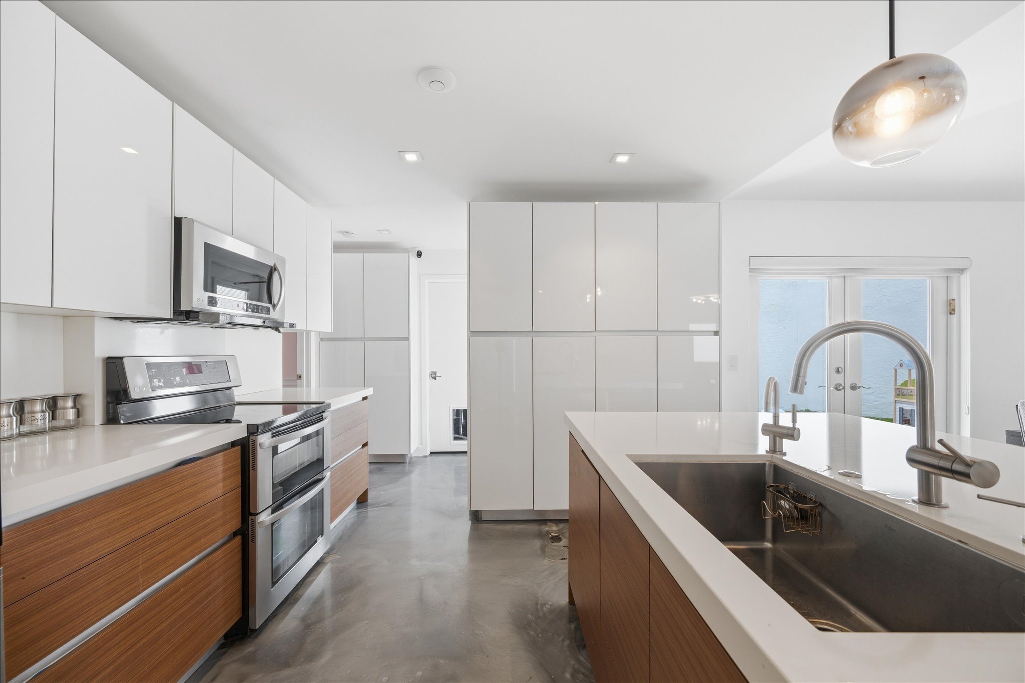  2558 NE 206th Ter, Aventura, FL, 33180 - 物件實景