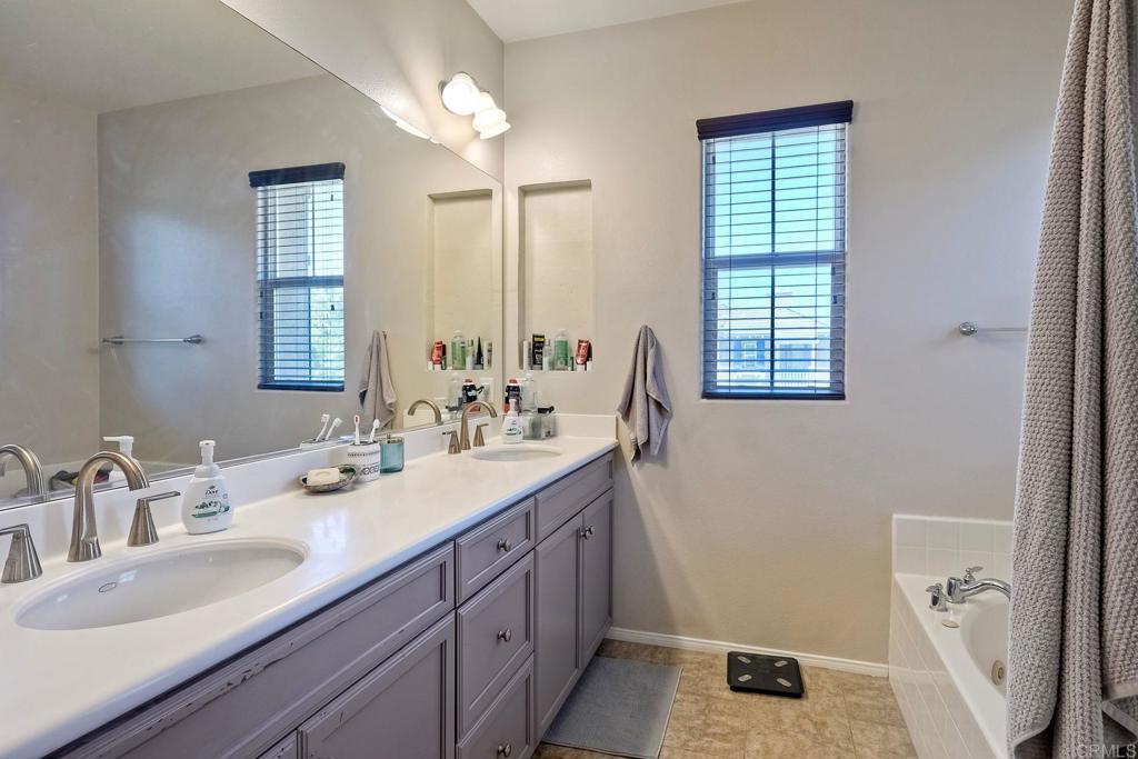 Temecula, California, 92591, United States, 4 Bedrooms Bedrooms, ,3 BathroomsBathrooms,Residential,For Sale,1919463