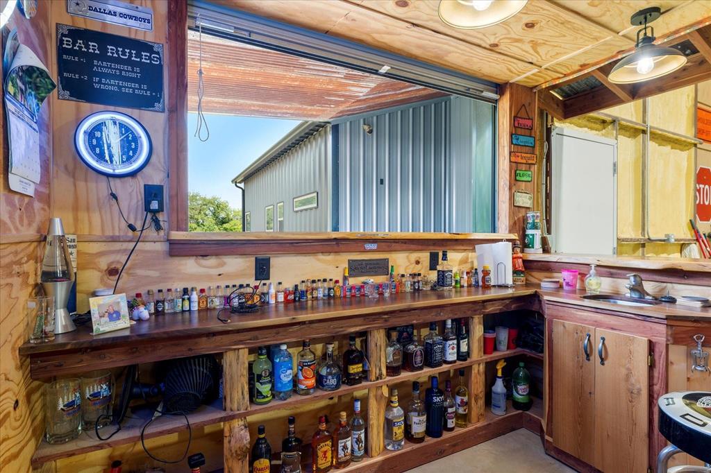 Rusk, Texas, 75785, United States, 1 Bedroom Bedrooms, ,3 BathroomsBathrooms,Residential,For Sale,1918158