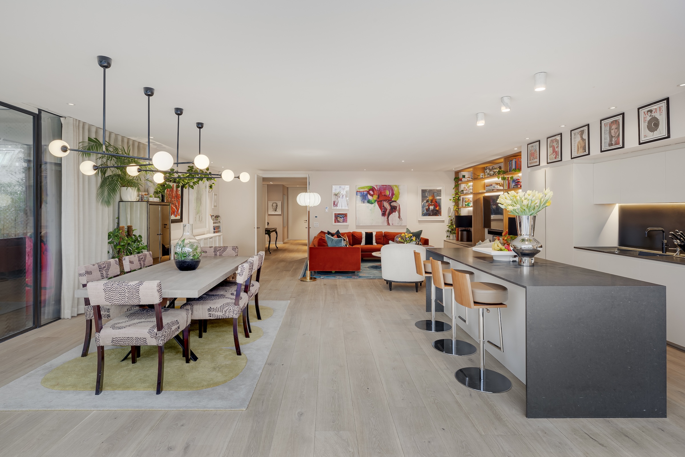 Elegant Duplex Apartment with Award-Winning Design