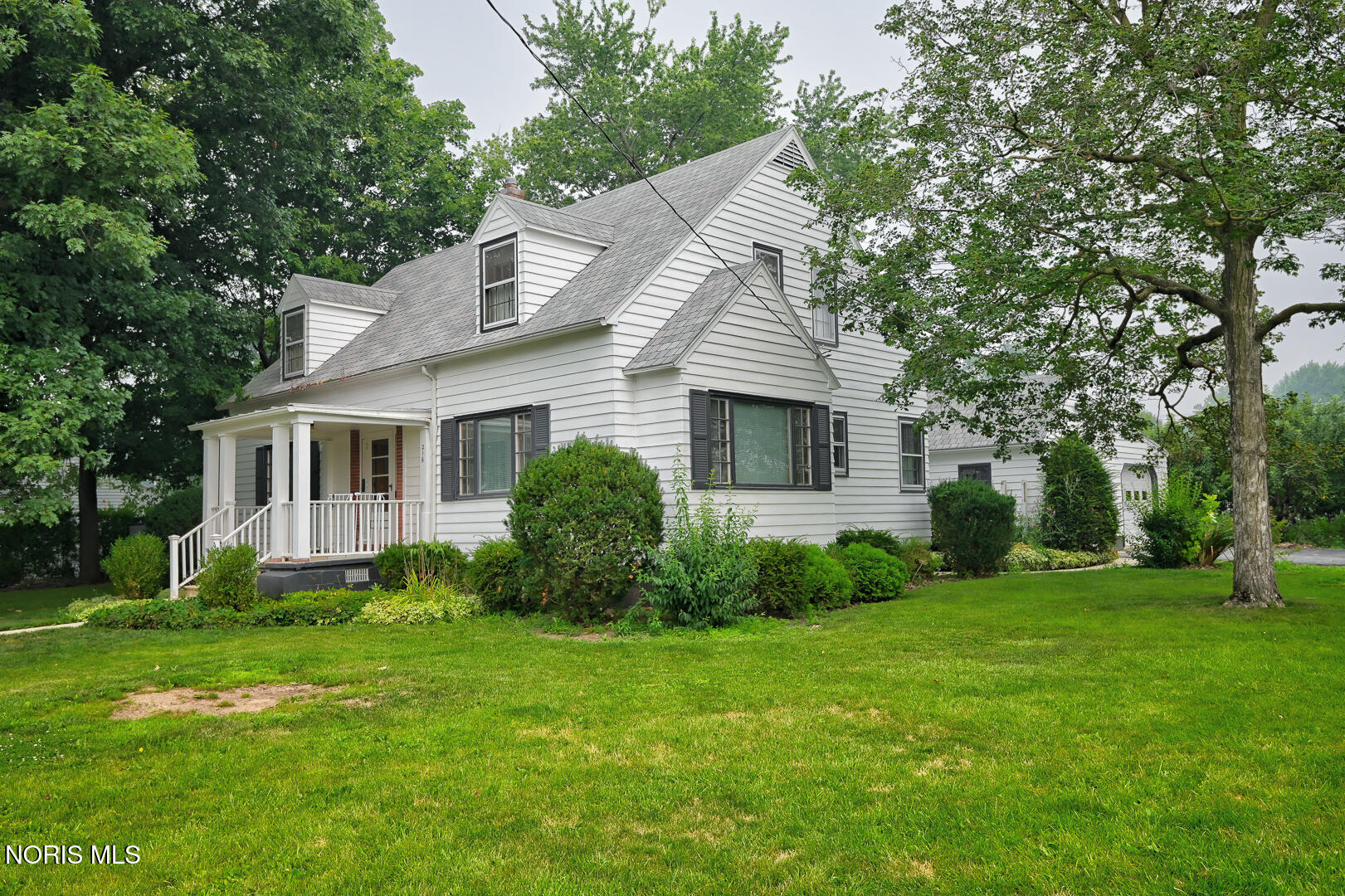 Edith Ave, Findlay, OH 45840
