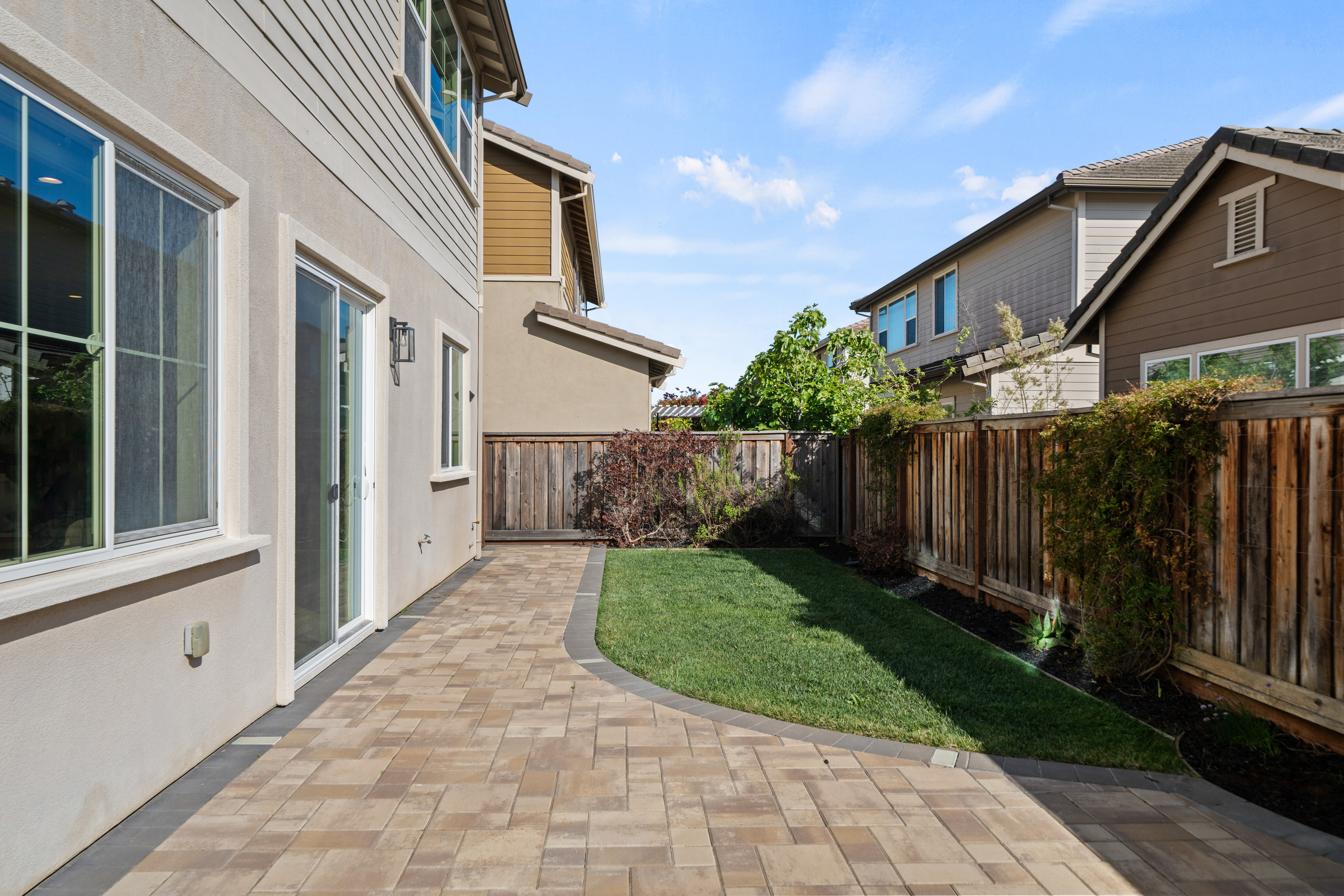  A Beautifully Appointed Patterson Ranch Home Offering Effortless Modern Living - 物件實景