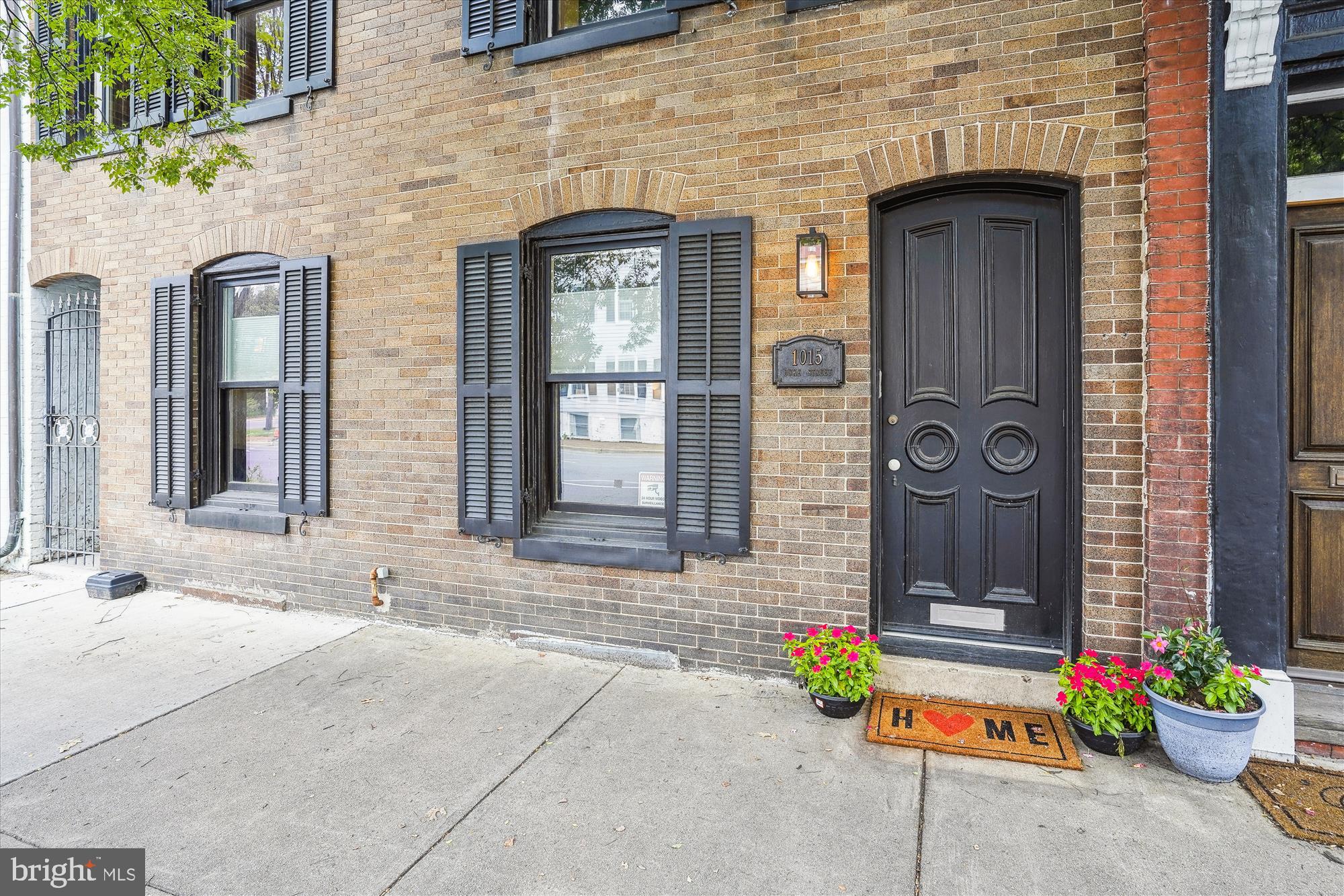 Alexandria, Virginia, 22314, United States, 3 Bedrooms Bedrooms, ,4 BathroomsBathrooms,Residential,For Sale,1936981