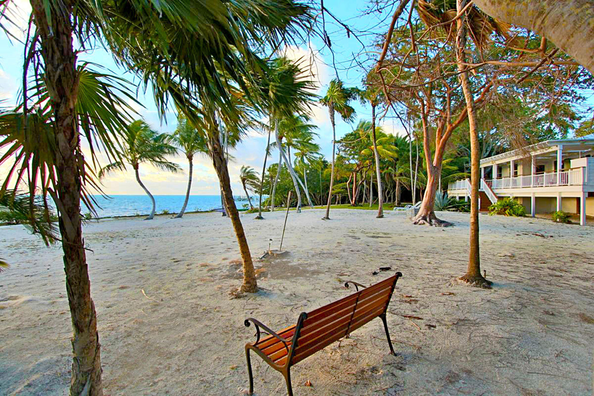 ISLAMORADA, Florida, 33070, United States, 3 Bedrooms Bedrooms, ,3 BathroomsBathrooms,Residential,For Sale,1837711