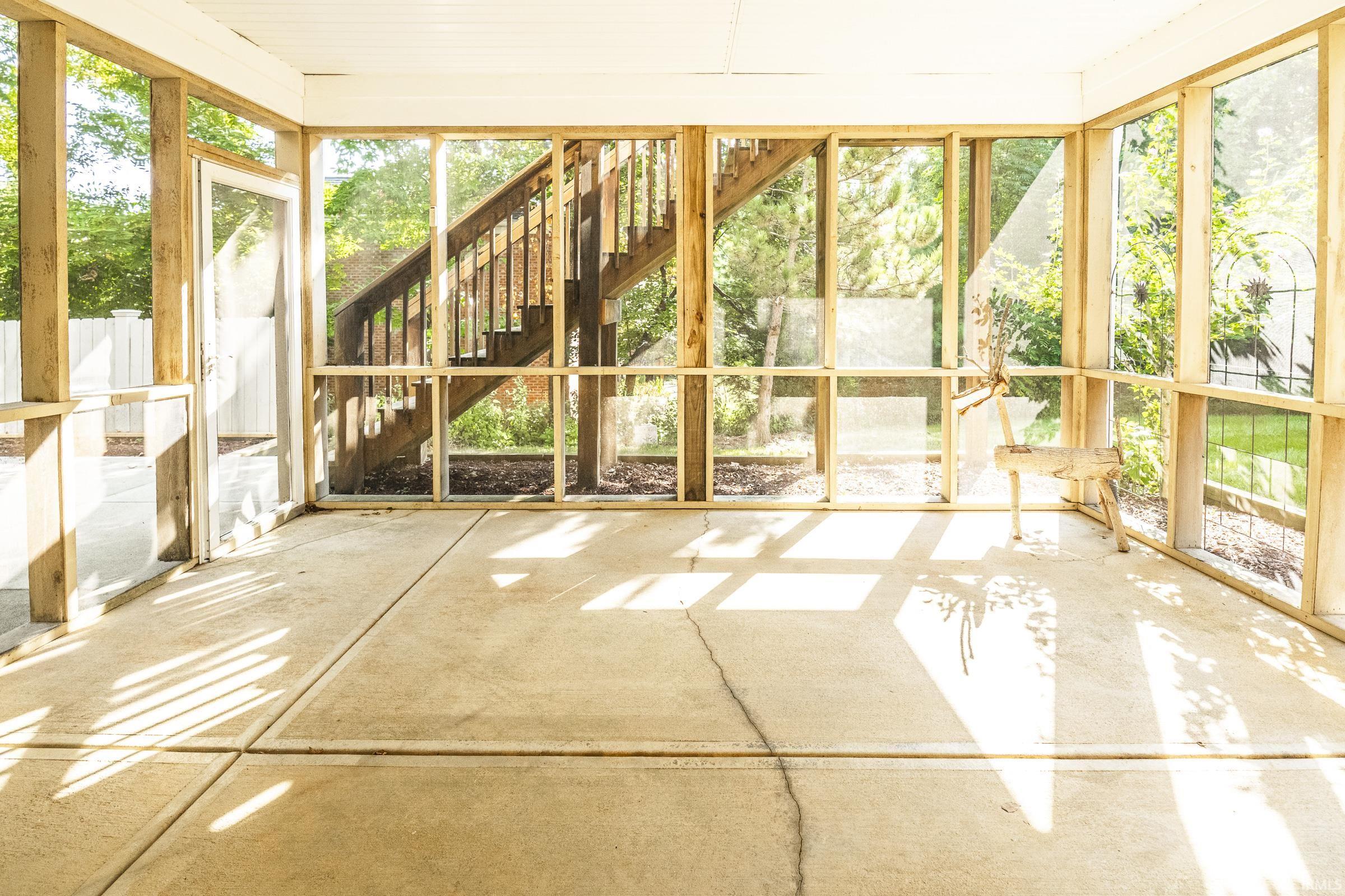 Bloomington, Indiana, 47401, United States, 4 Bedrooms Bedrooms, ,4 BathroomsBathrooms,Residential,For Sale,1977226