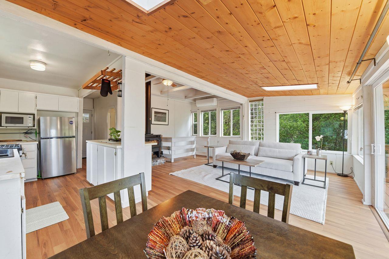 La Honda, California, 94020, United States, 1 Bedroom Bedrooms, ,1 BathroomBathrooms,Residential,For Sale,1989093