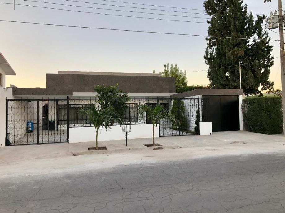 AV JUAN TERRAZAS, Torreón, Coahuila de Zaragoza, 27148, Mexico, 4 Bedrooms Bedrooms, ,4 BathroomsBathrooms,Residential,For Sale,AV JUAN TERRAZAS,1417053