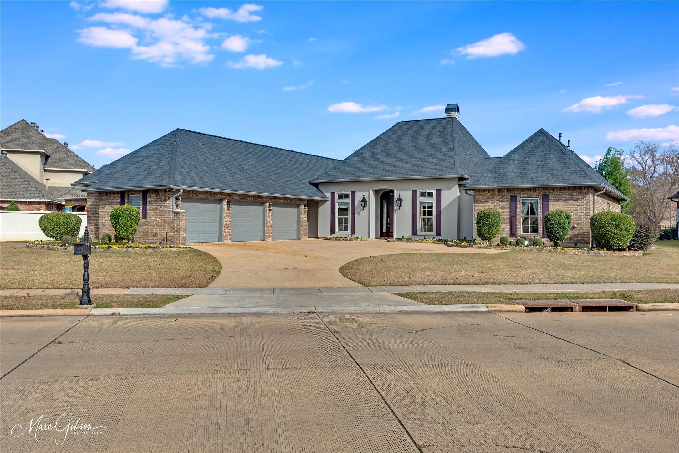 Bossier City, Louisiana, 71111, United States, 4 Bedrooms Bedrooms, ,3 BathroomsBathrooms,Residential,For Sale,2006446