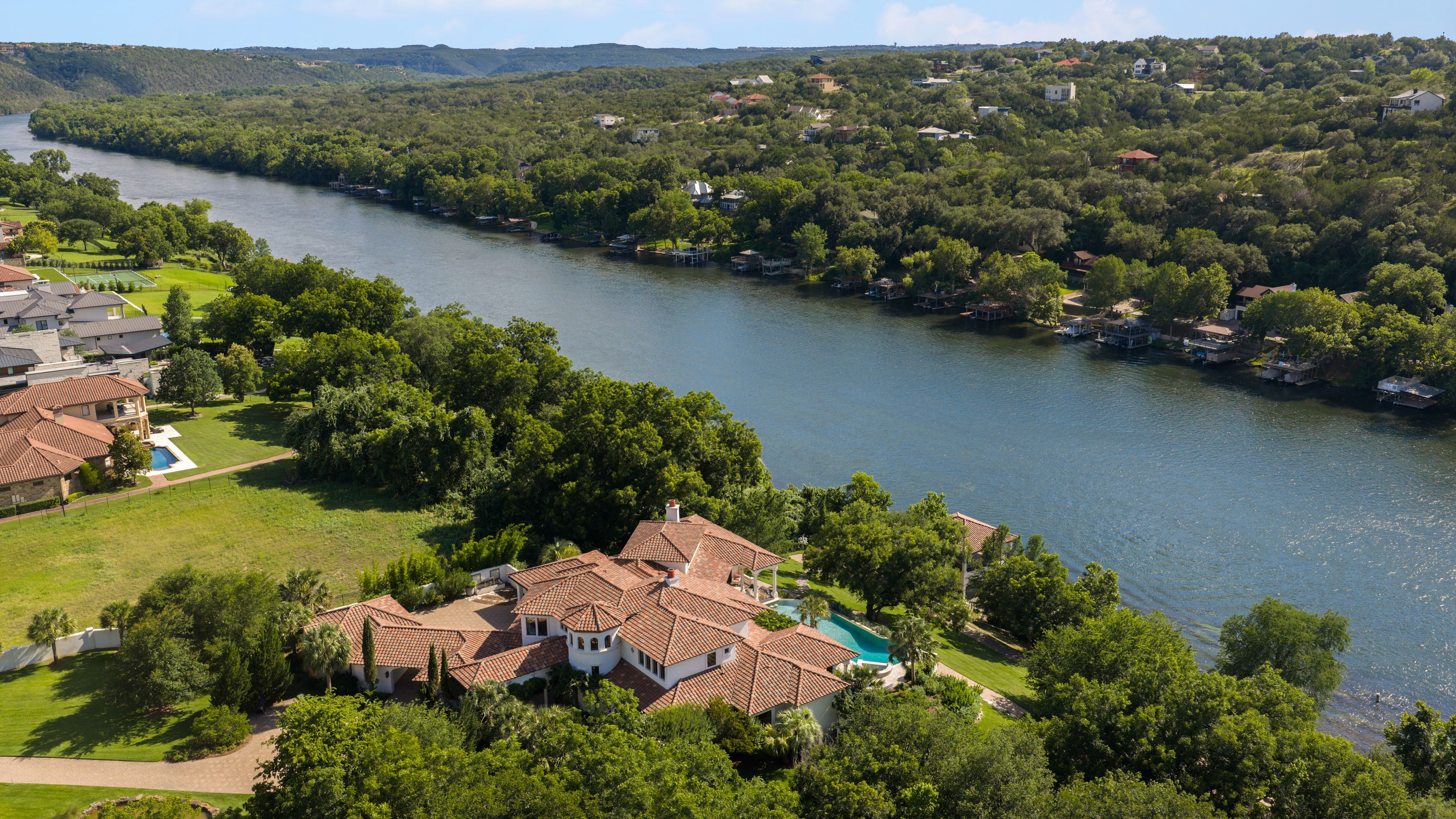  Butterfly Beach on Lake Austin - 物件實景
