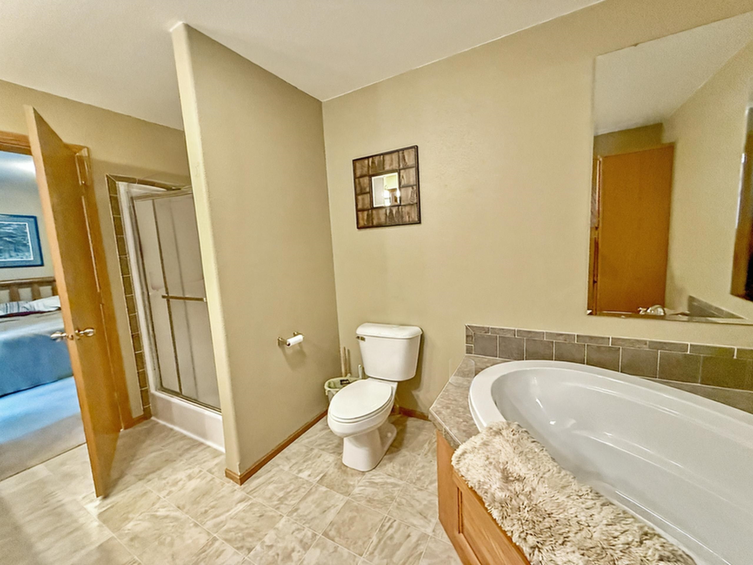 PEMBINE, Wisconsin, 54156, United States, 5 Bedrooms Bedrooms, ,4 BathroomsBathrooms,Residential,For Sale,1956450