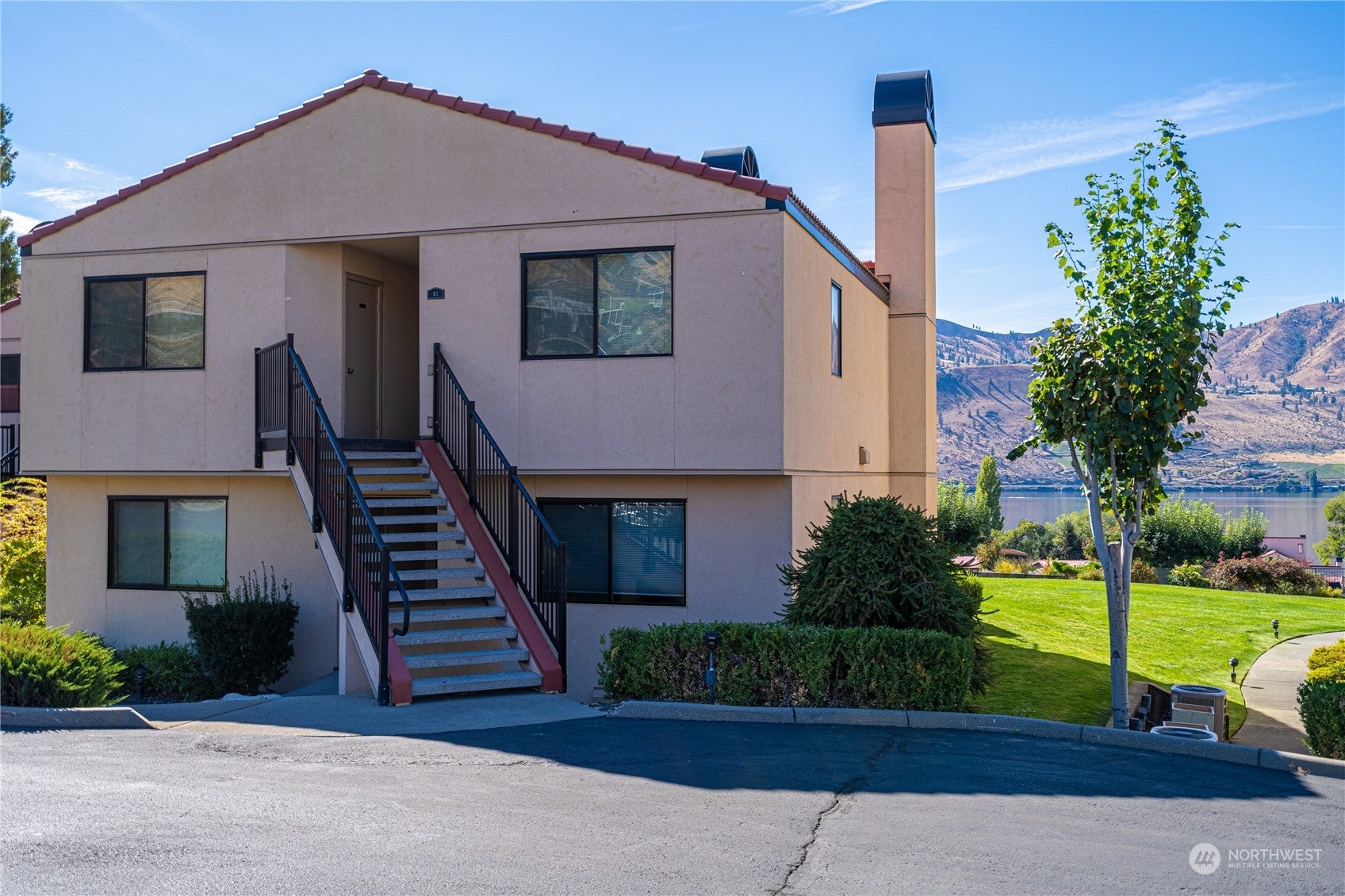 Chelan, Washington, 98816, United States, 3 Bedrooms Bedrooms, ,1 BathroomBathrooms,Residential,For Sale,1699623