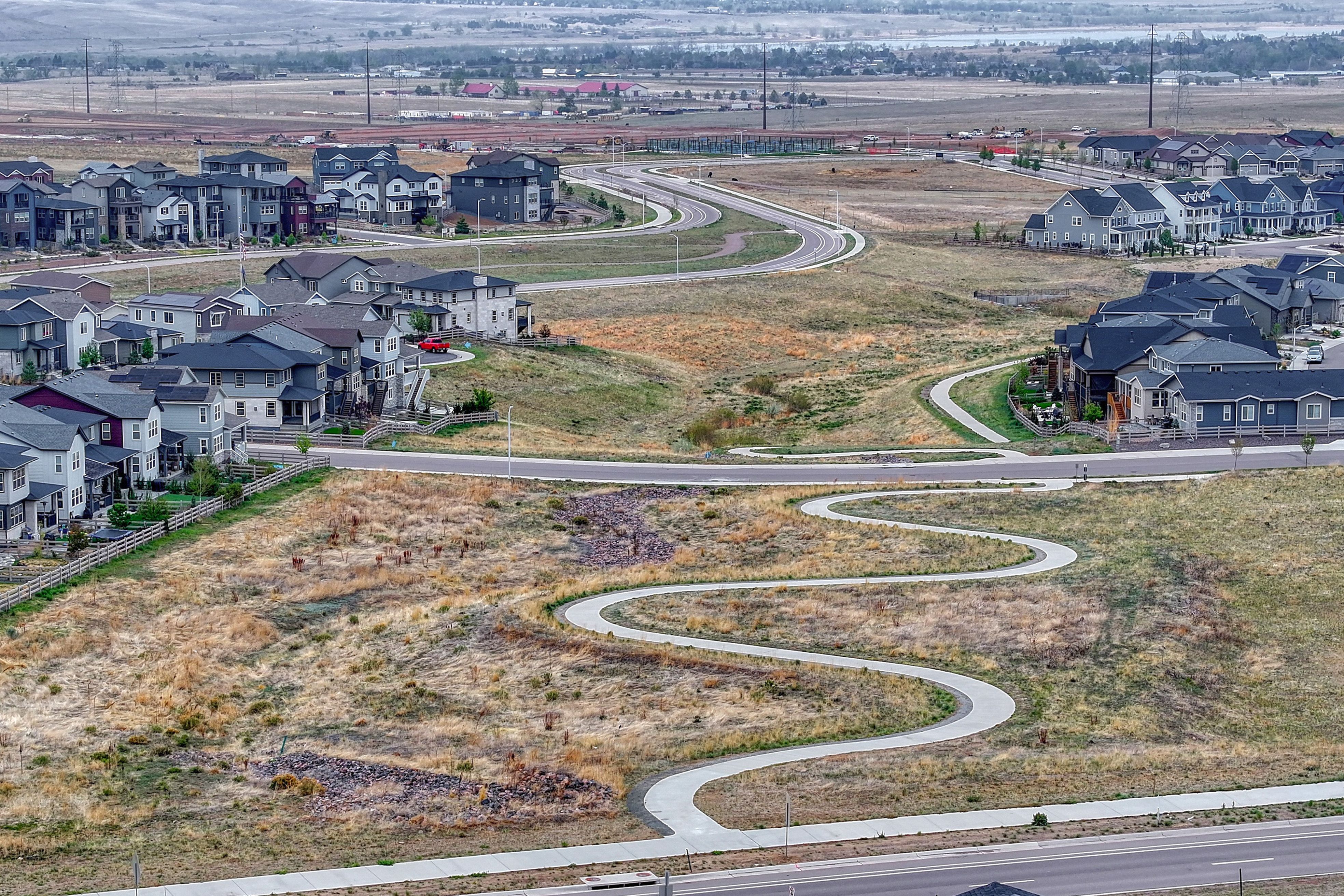  Urban Contemporary Home Tucked Into the Scenic Foothills of Sterling Ranch - 物件實景