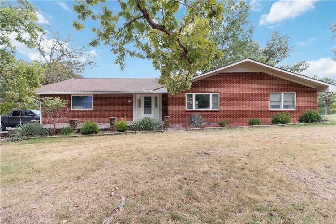 Holt Dr, Rogers, AR 72756 #1