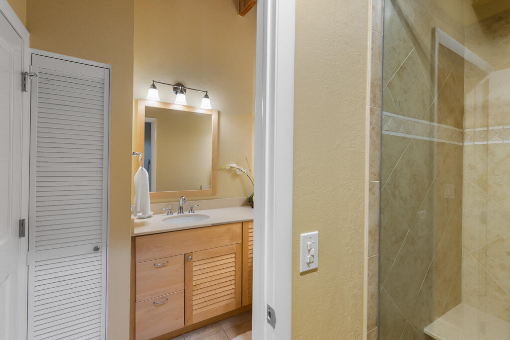 1133 W Ocean Drive, 7, KEY COLONY, Florida, 33051, United States, 3 Bedrooms Bedrooms, ,3 BathroomsBathrooms,Residential,For Sale,1133 W Ocean Drive, 7,1655826