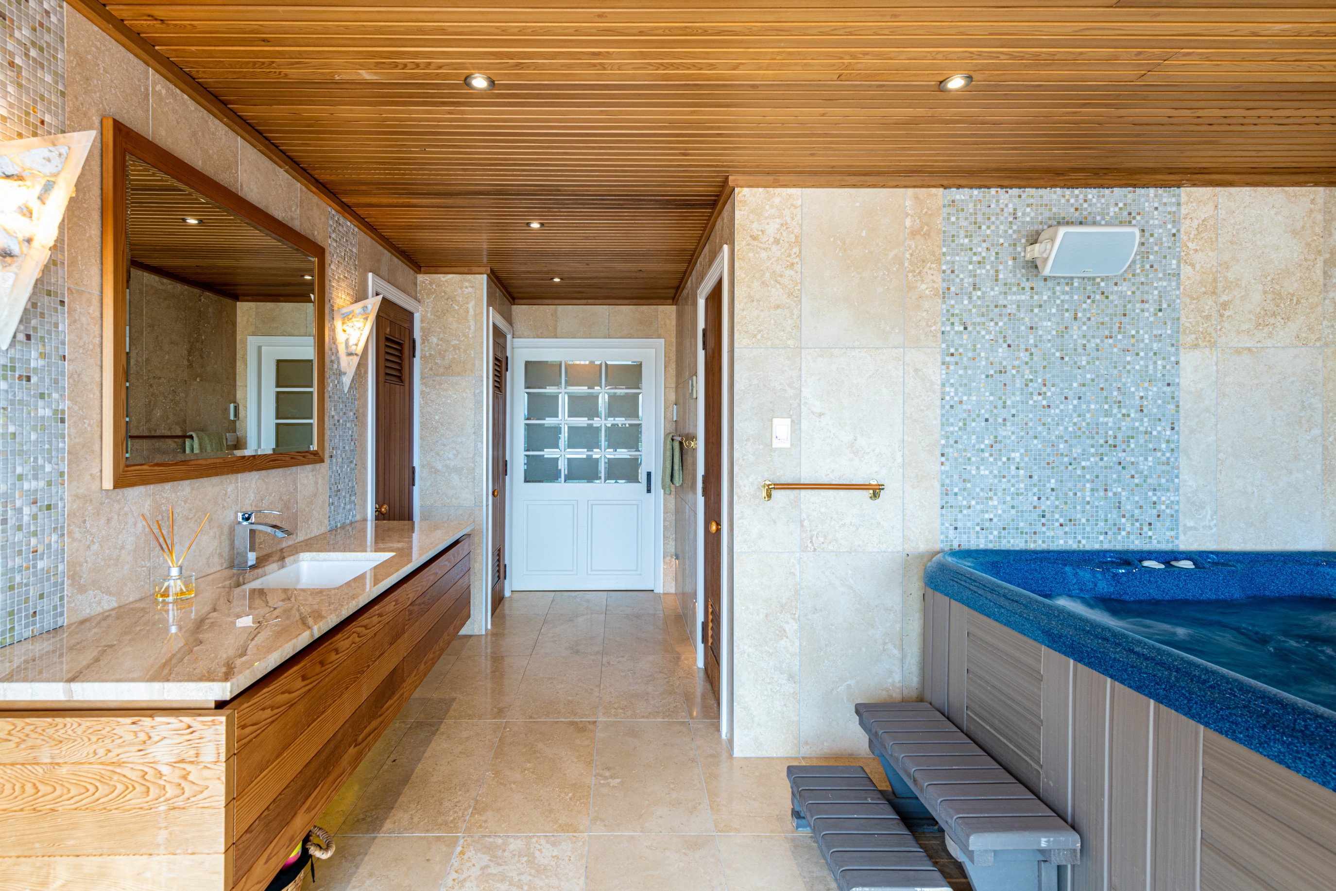  Exclusive North Shore Waterfront Estate on Over 3,400 sqm - 物件實景