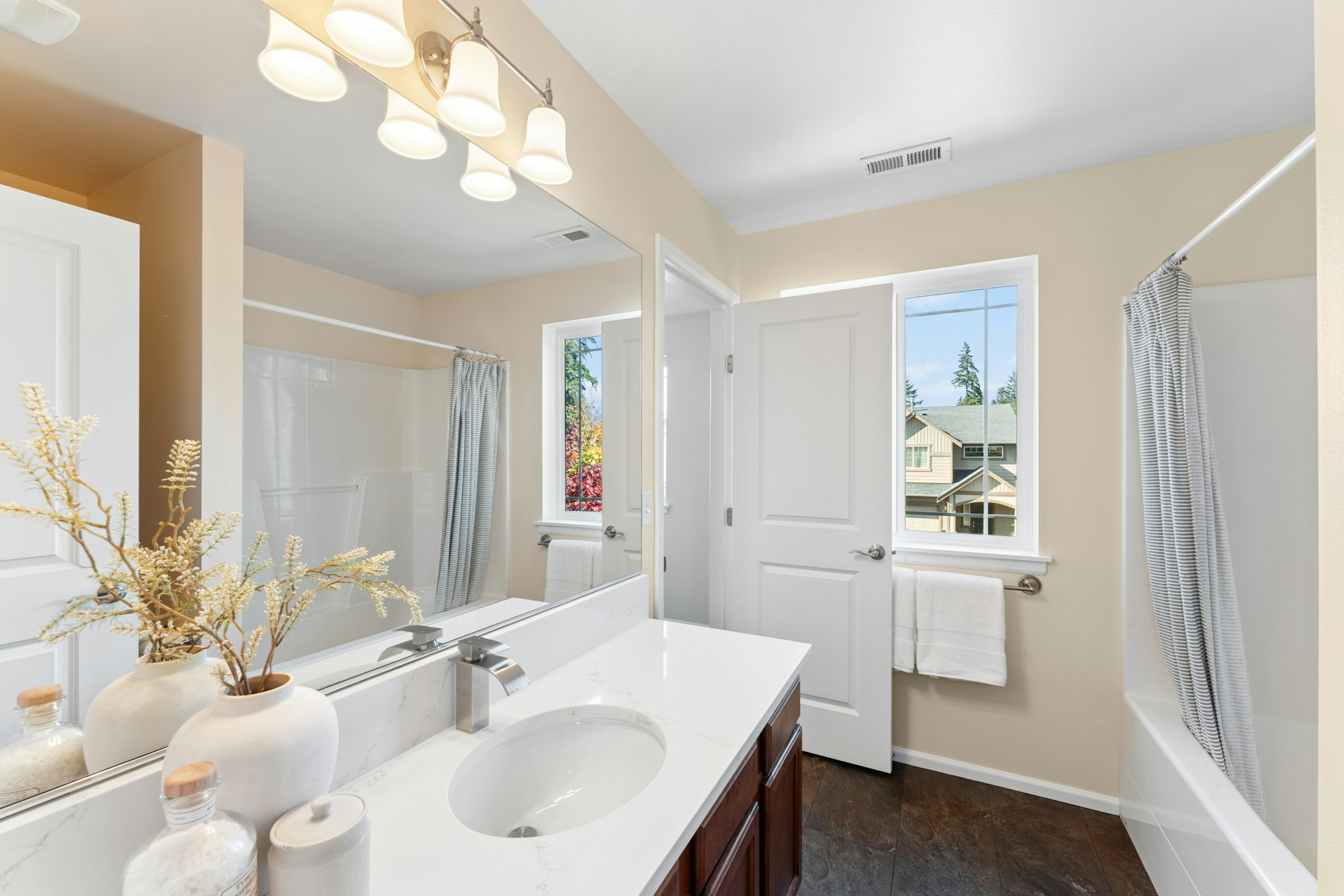  626 195th Street Southeast, Bothell, WA 98012 - 物件實景