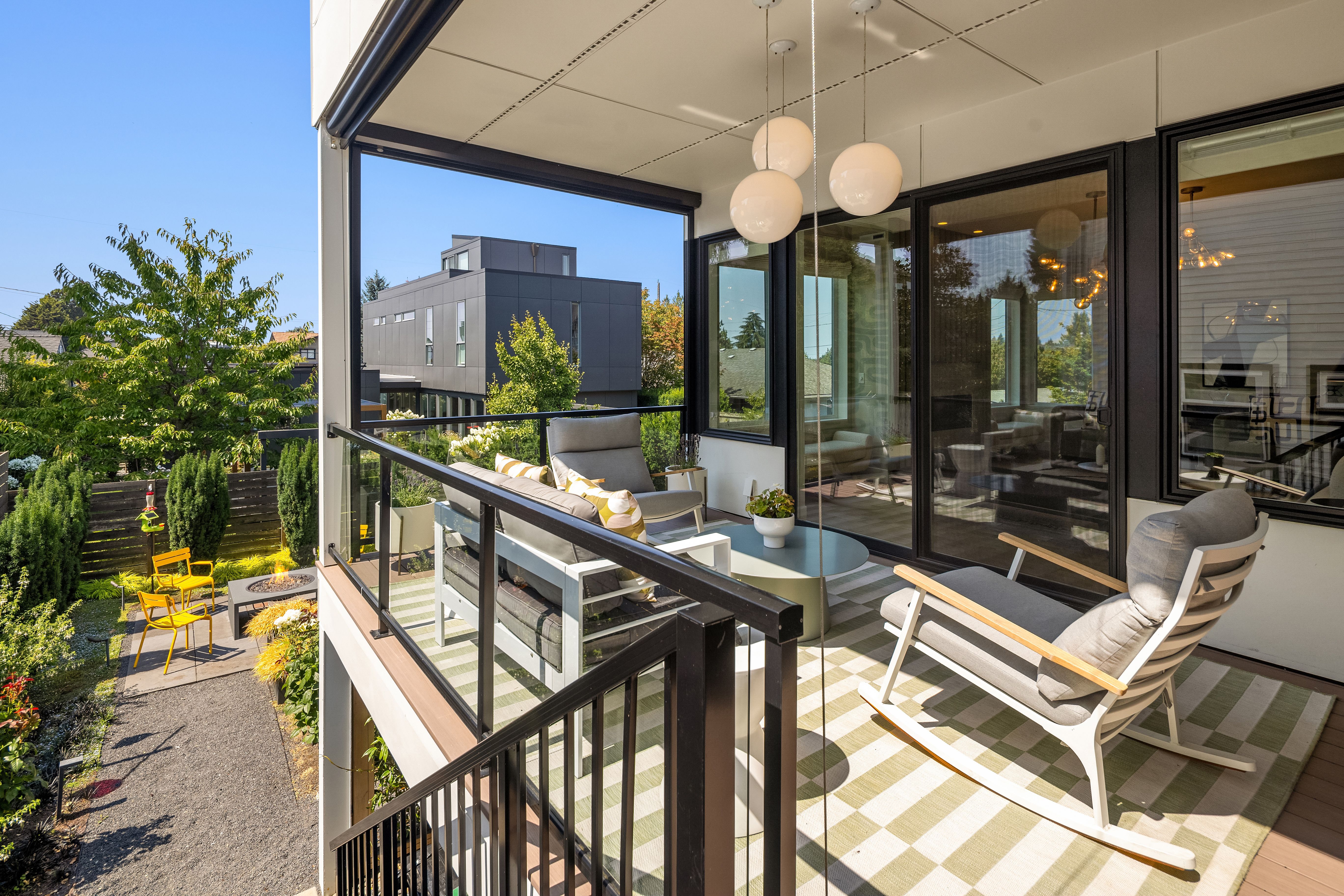 3215 39th Ave W, Seattle, WA 98199 - 物件實景