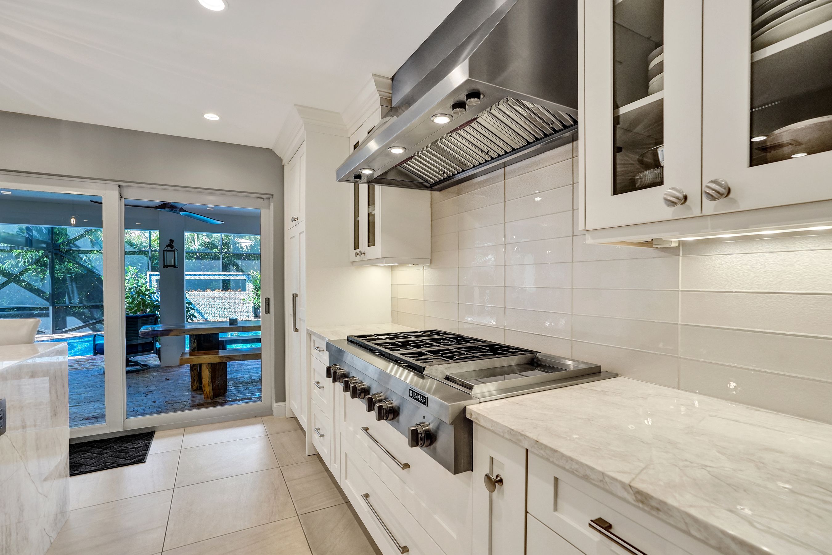  738 Middle River Drive, Fort Lauderdale, FL, 33304 - 物件實景