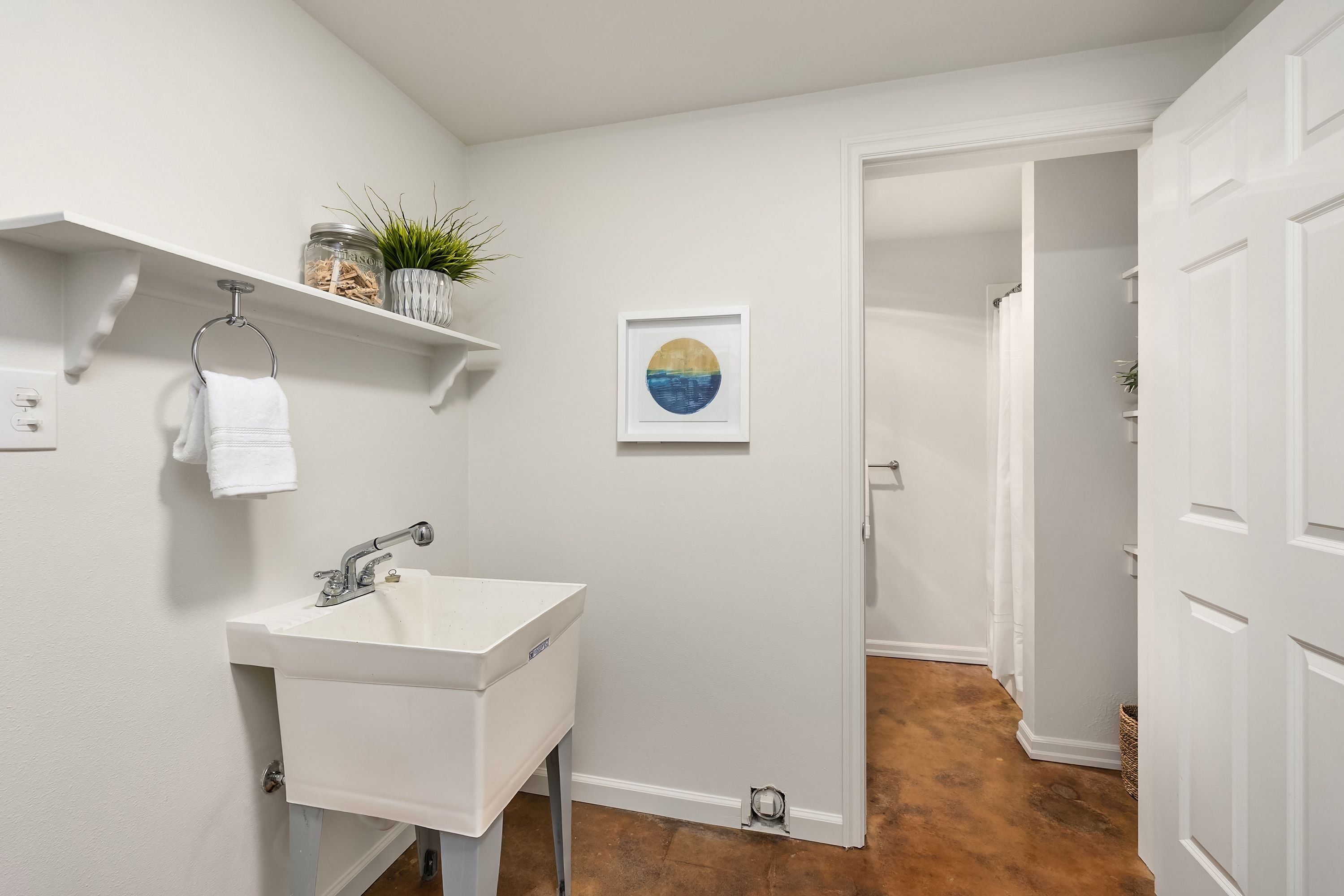  1020 NE Holm Ct, Poulsbo, WA 98370 - 物件實景