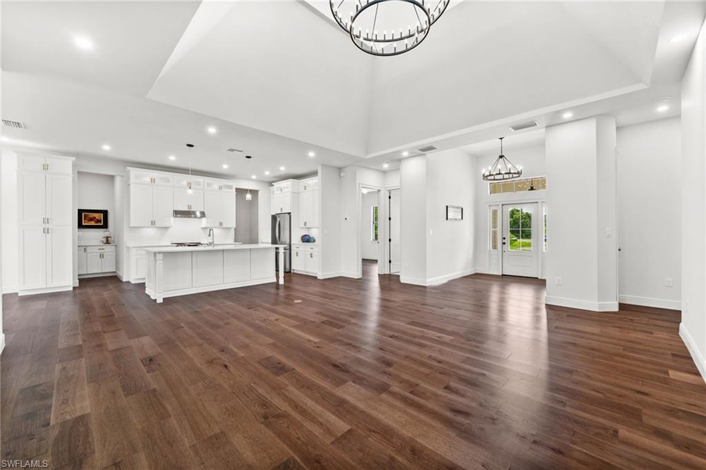 Fort Myers, Florida, 33905, United States, 3 Bedrooms Bedrooms, ,3 BathroomsBathrooms,Residential,For Sale,1865209