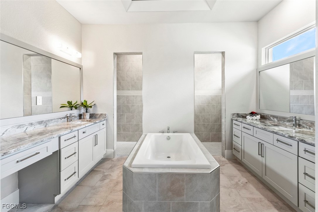 Cape Coral, Florida, 33914, United States, 4 Bedrooms Bedrooms, ,3 BathroomsBathrooms,Residential,For Sale,1979065