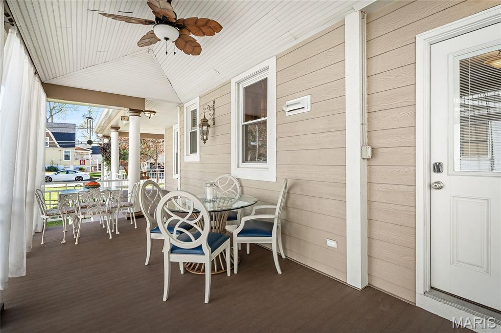 Kirkwood, Missouri, 63122, United States, 4 Bedrooms Bedrooms, ,4 BathroomsBathrooms,Residential,For Sale,1986224