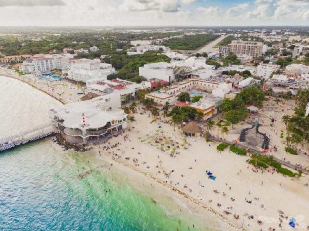 calle 1 sur av 15, Solidaridad, Quintana Roo, 77710, Mexico, 2 Bedrooms Bedrooms, ,3 BathroomsBathrooms,Residential,For Sale,calle 1 sur av 15,1444695
