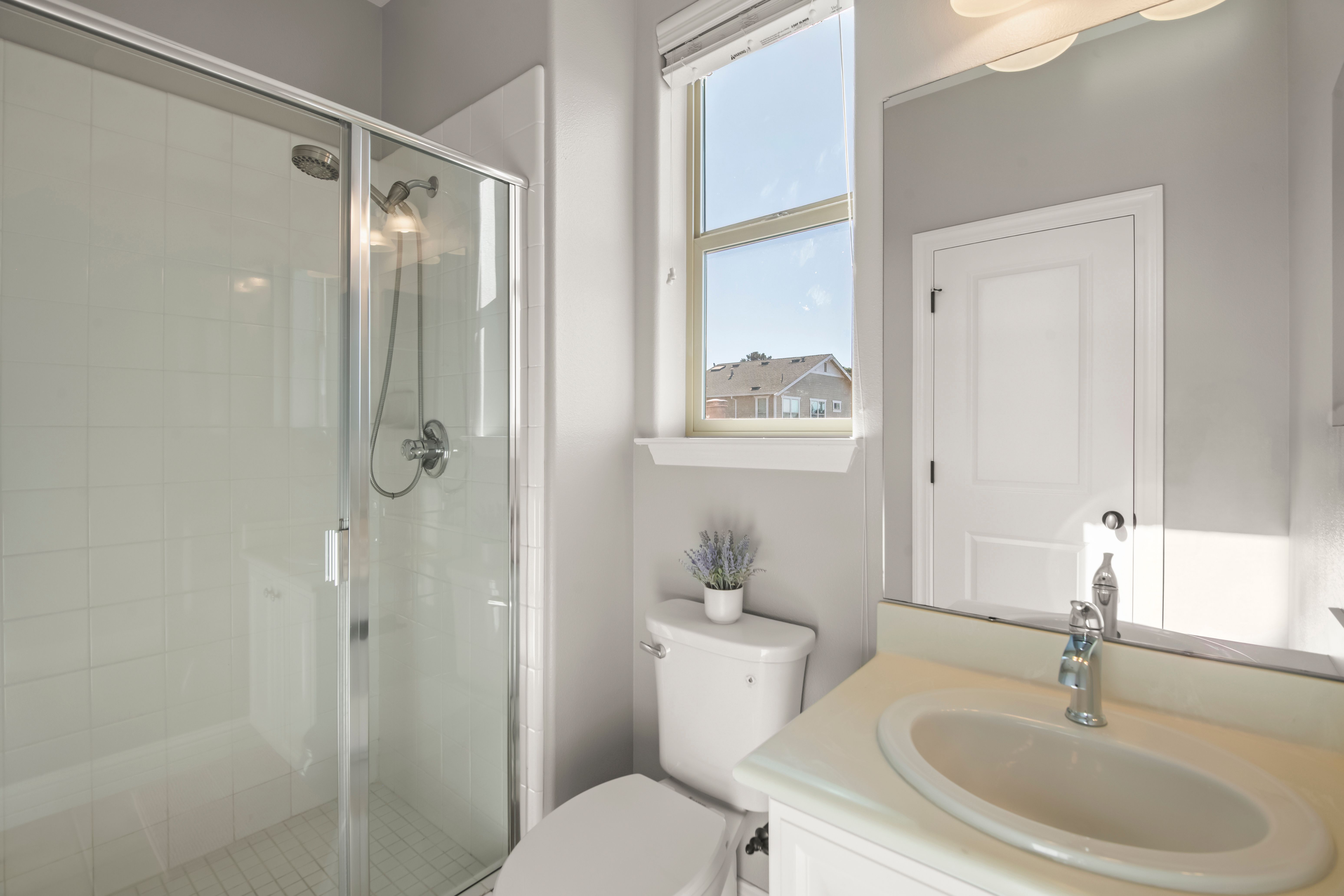  Spacious, Turnkey Living in the Heart of West Petaluma - 物件實景
