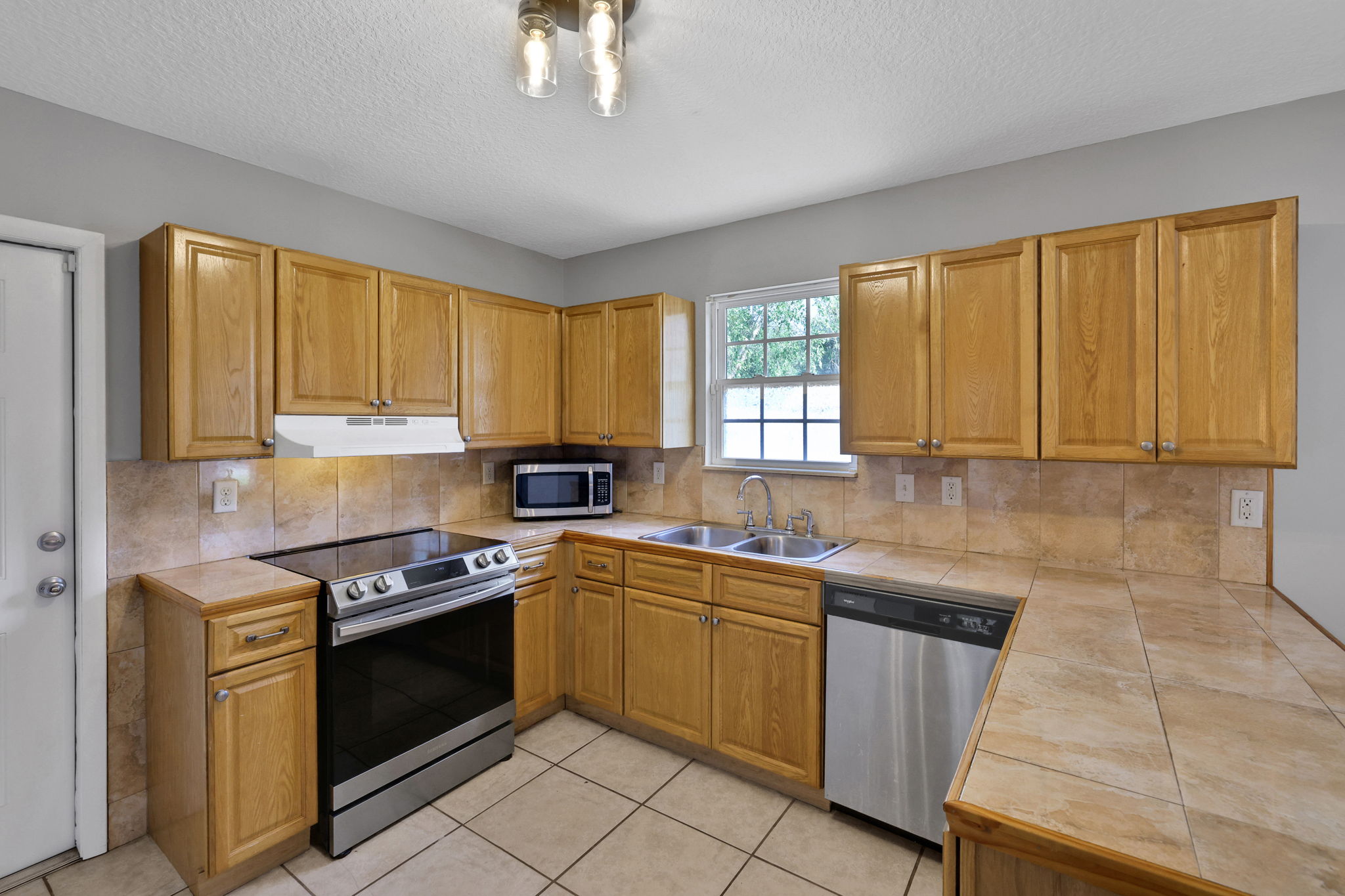  980 N Volusia St, St Augustine, FL, 32084 - 物件實景
