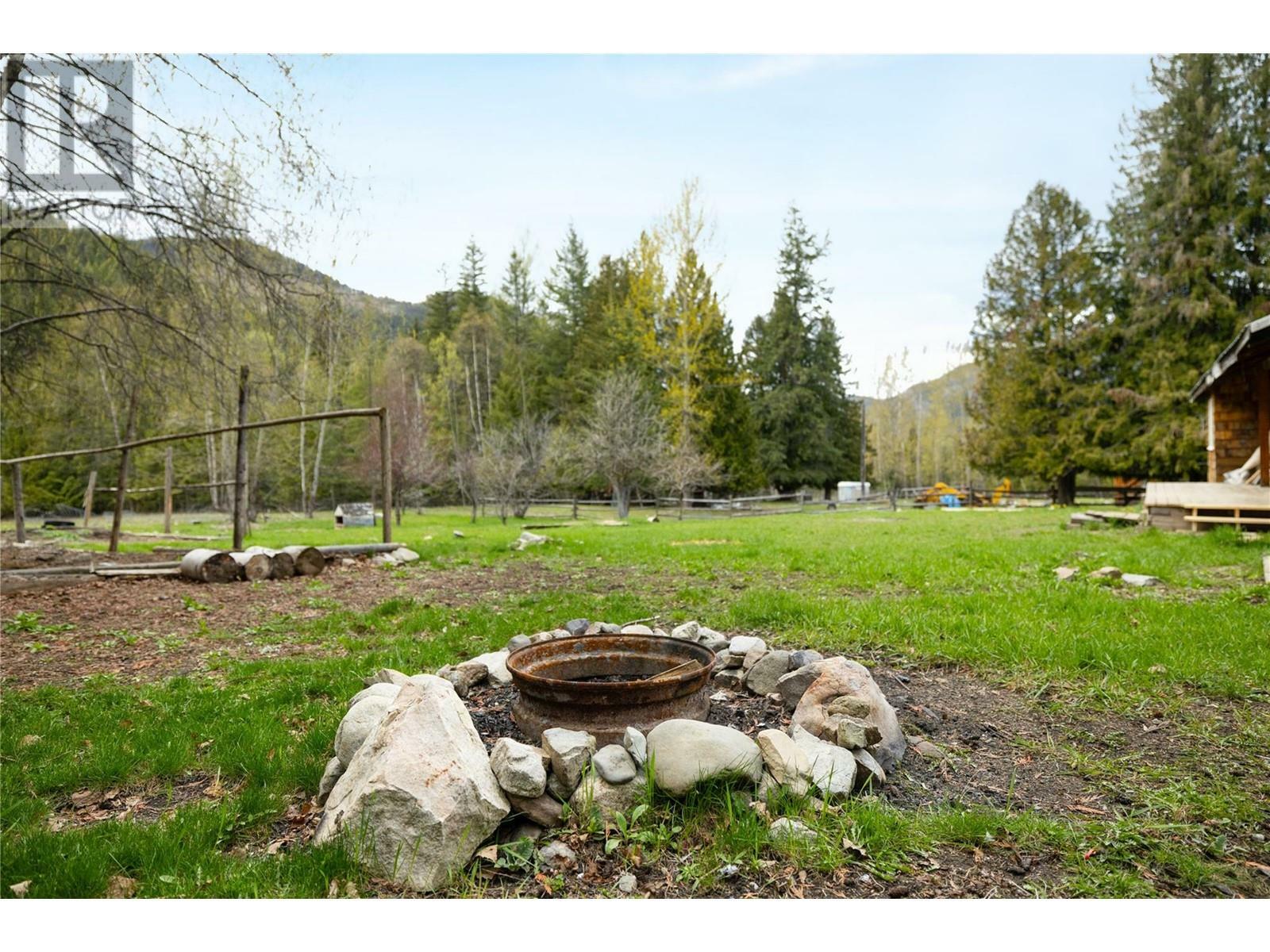 LUMBY, British Columbia, V0E 2G1, CA, 3 Bedrooms Bedrooms, ,2 BathroomsBathrooms,Residential,For Sale,1838495