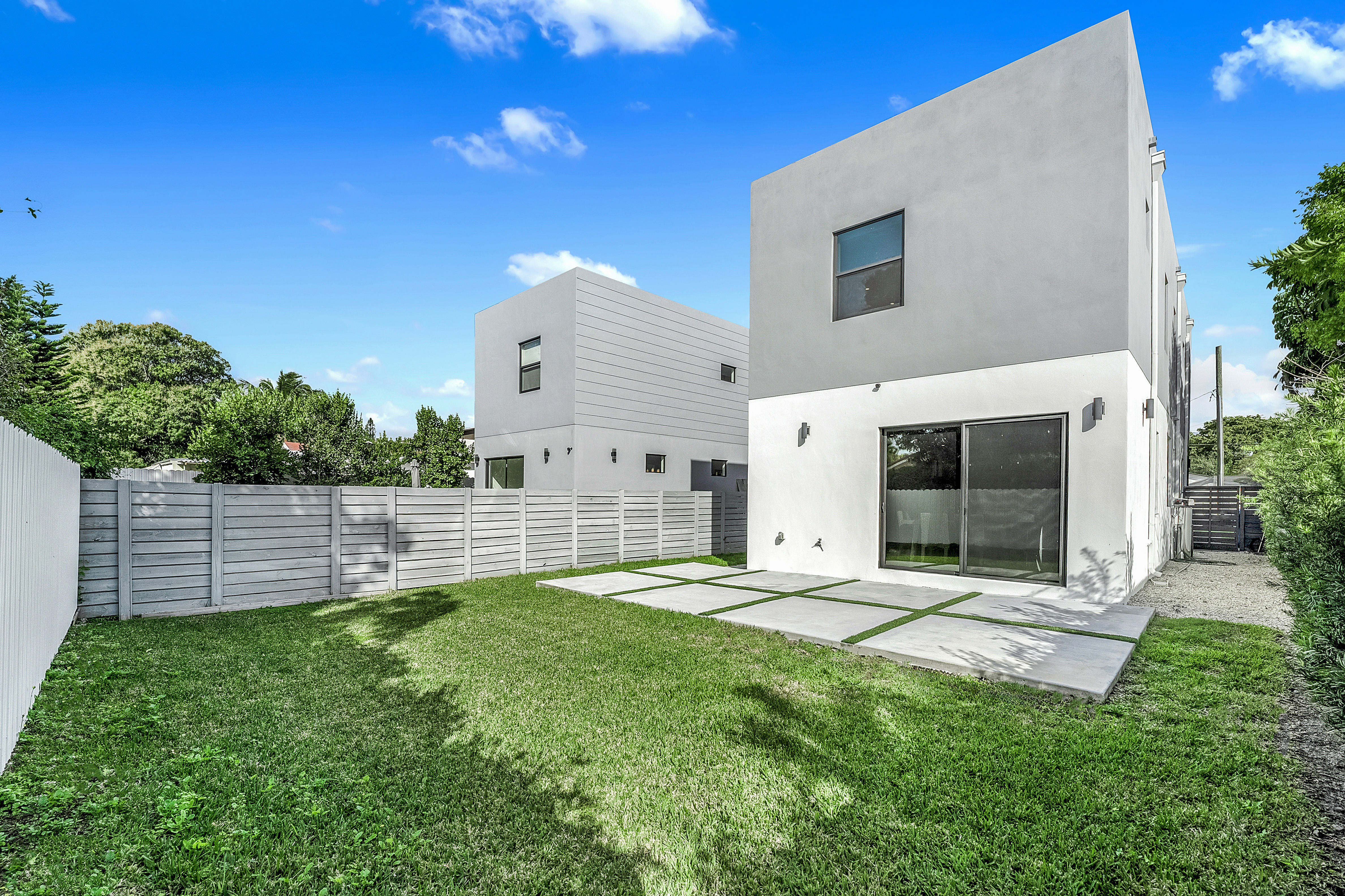  2320 SW 14th St, Miami, FL, 33145 - 物件實景