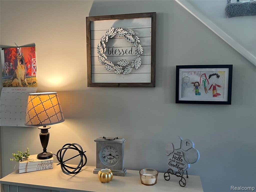 York Township, Michigan, 48176, United States, 4 Bedrooms Bedrooms, ,2 BathroomsBathrooms,Residential,For Sale,1988753