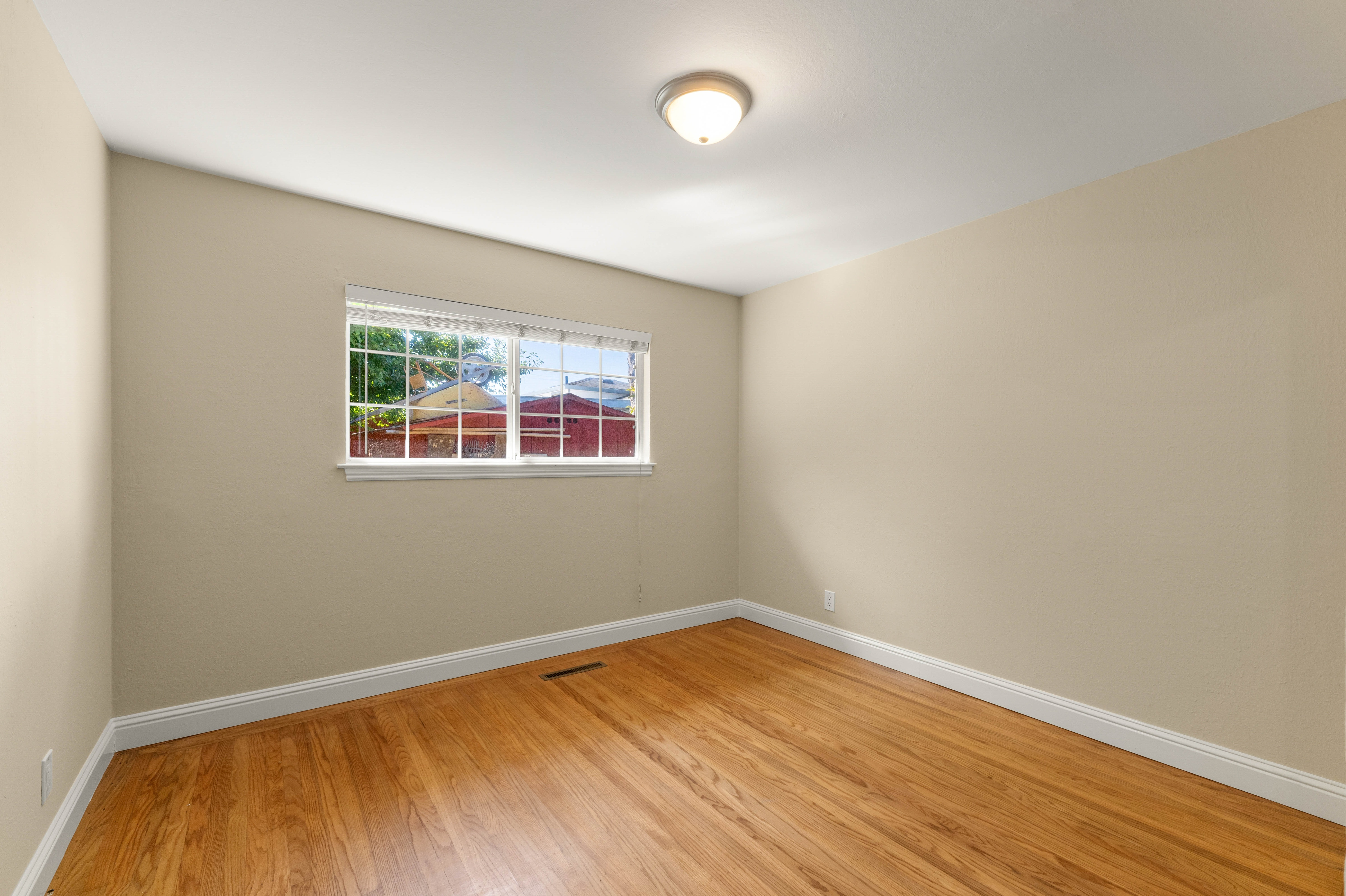 pride of ownership shines in this inviting union  city home - 物件實景