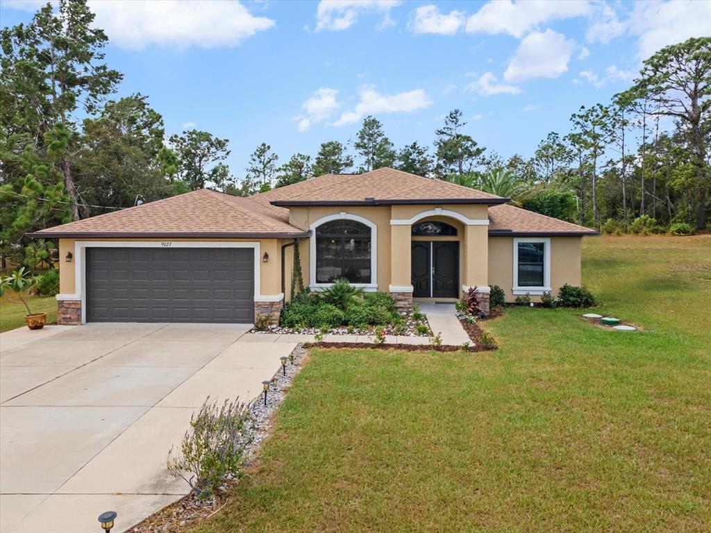 Weeki Wachee, Florida, 34613, United States, 3 Bedrooms Bedrooms, ,2 BathroomsBathrooms,Residential,For Sale,1982337