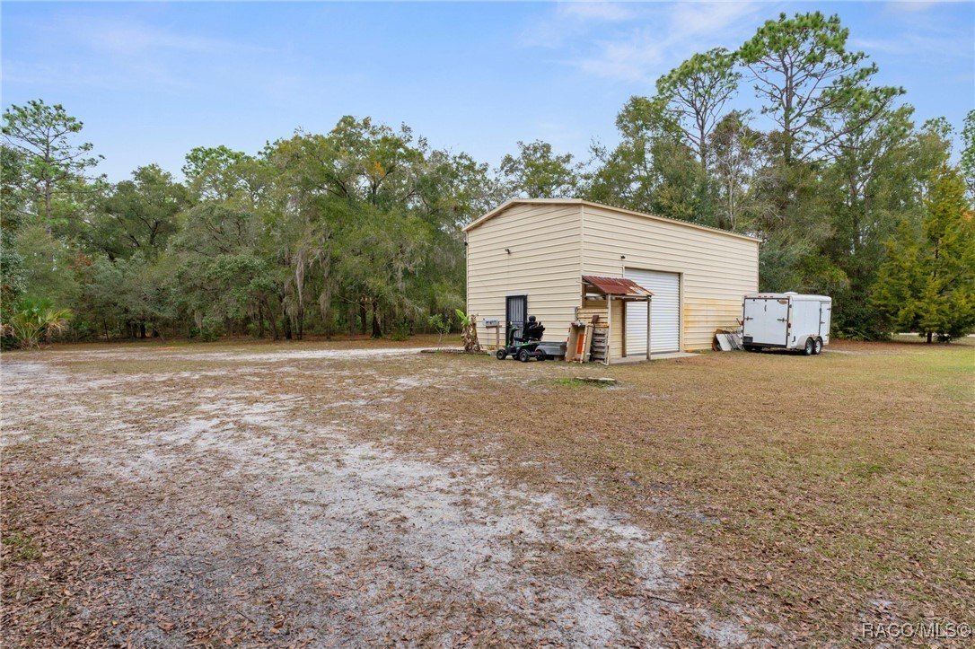 Crystal River, Florida, 34428, United States, 3 Bedrooms Bedrooms, ,2 BathroomsBathrooms,Residential,For Sale,2006221